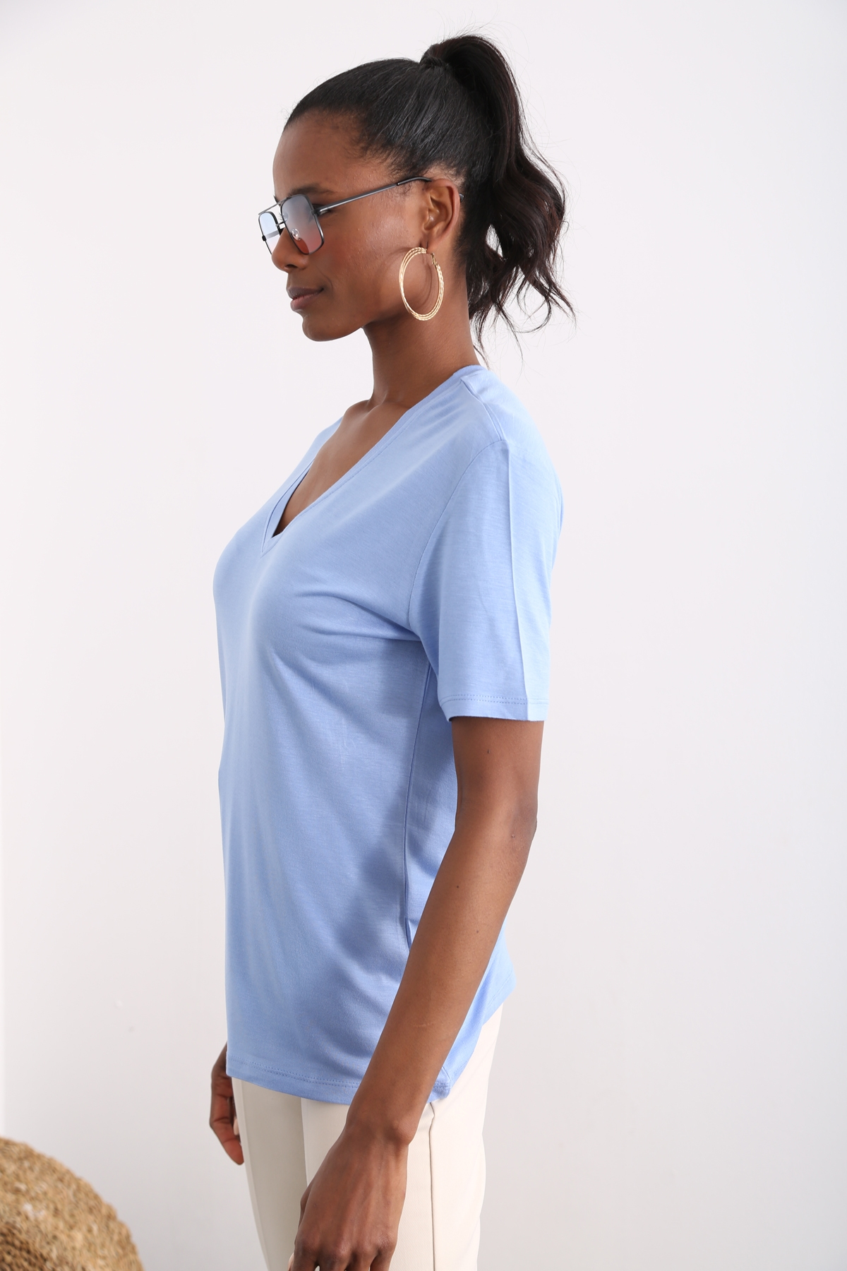 Mavi V Yaka Basic Tshirt 3635