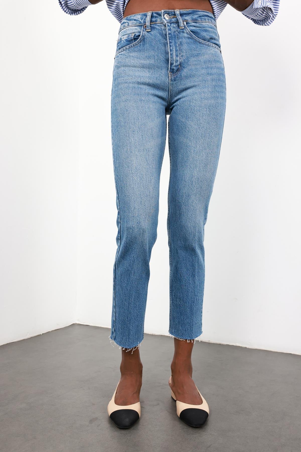 Mavi Yüksek Bel Boyfit Jean 