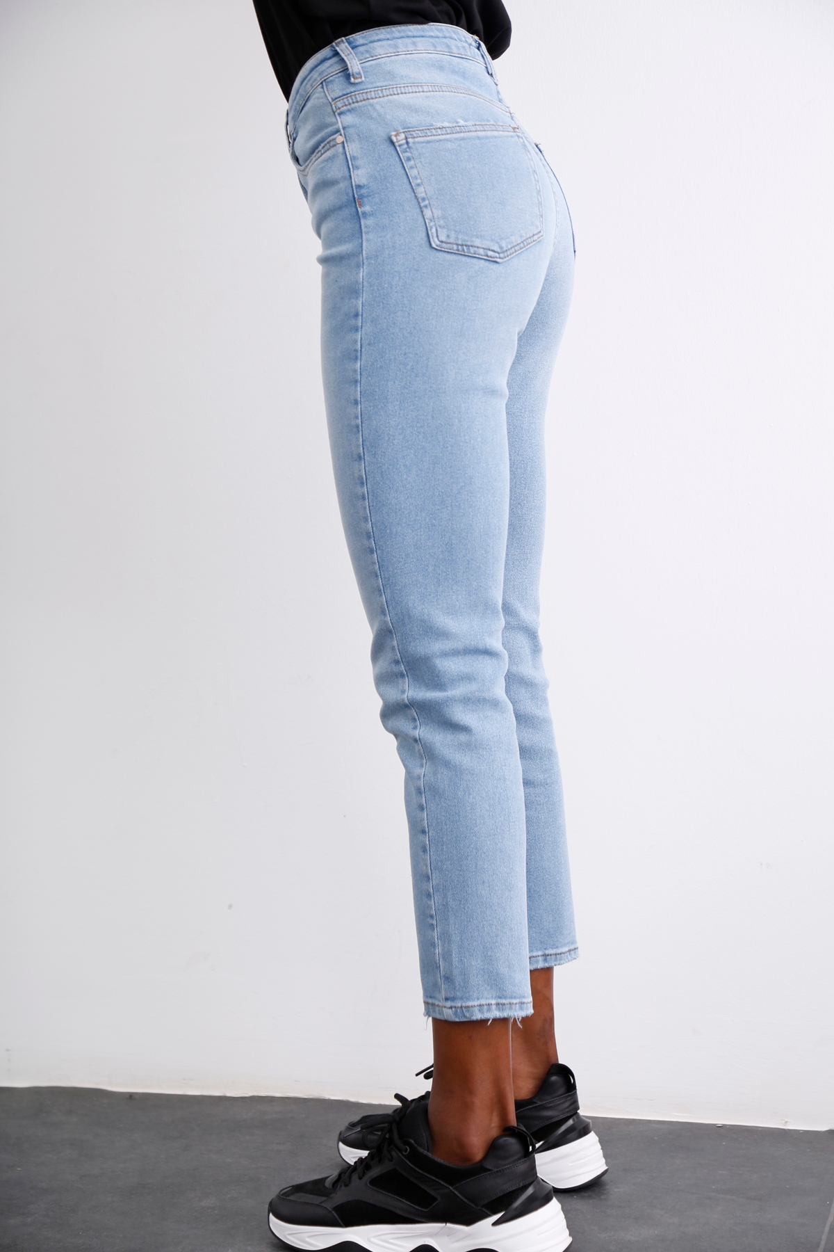 Mavi Yüksek Bel Likralı Jean D-275