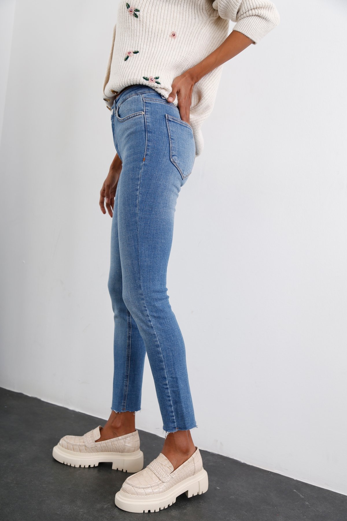 Mavi Yüksek Bel Likralı Skinny Jean 
