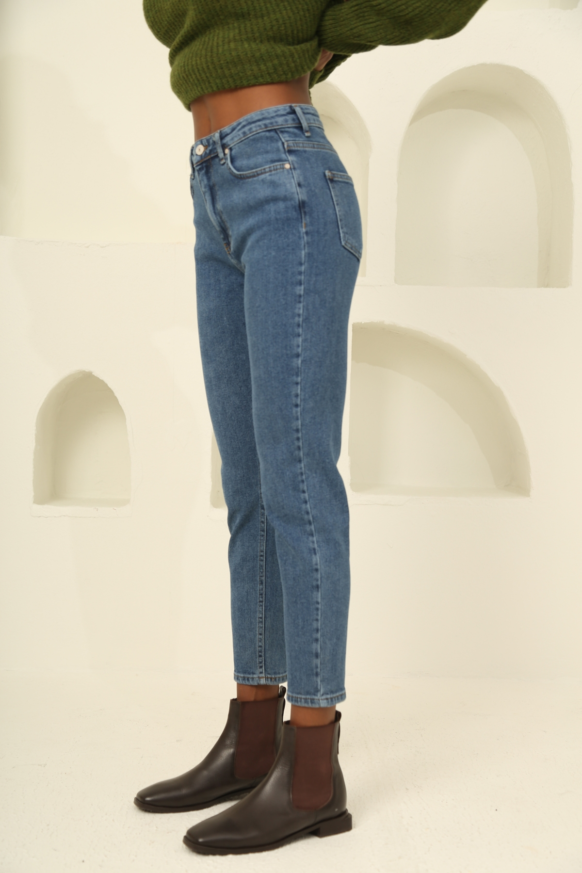 Mavi Yüksek Bel Mom Fit Jean D-151