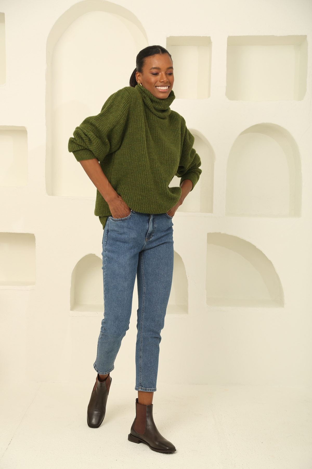 Mavi Yüksek Bel Mom Fit Jean D-151