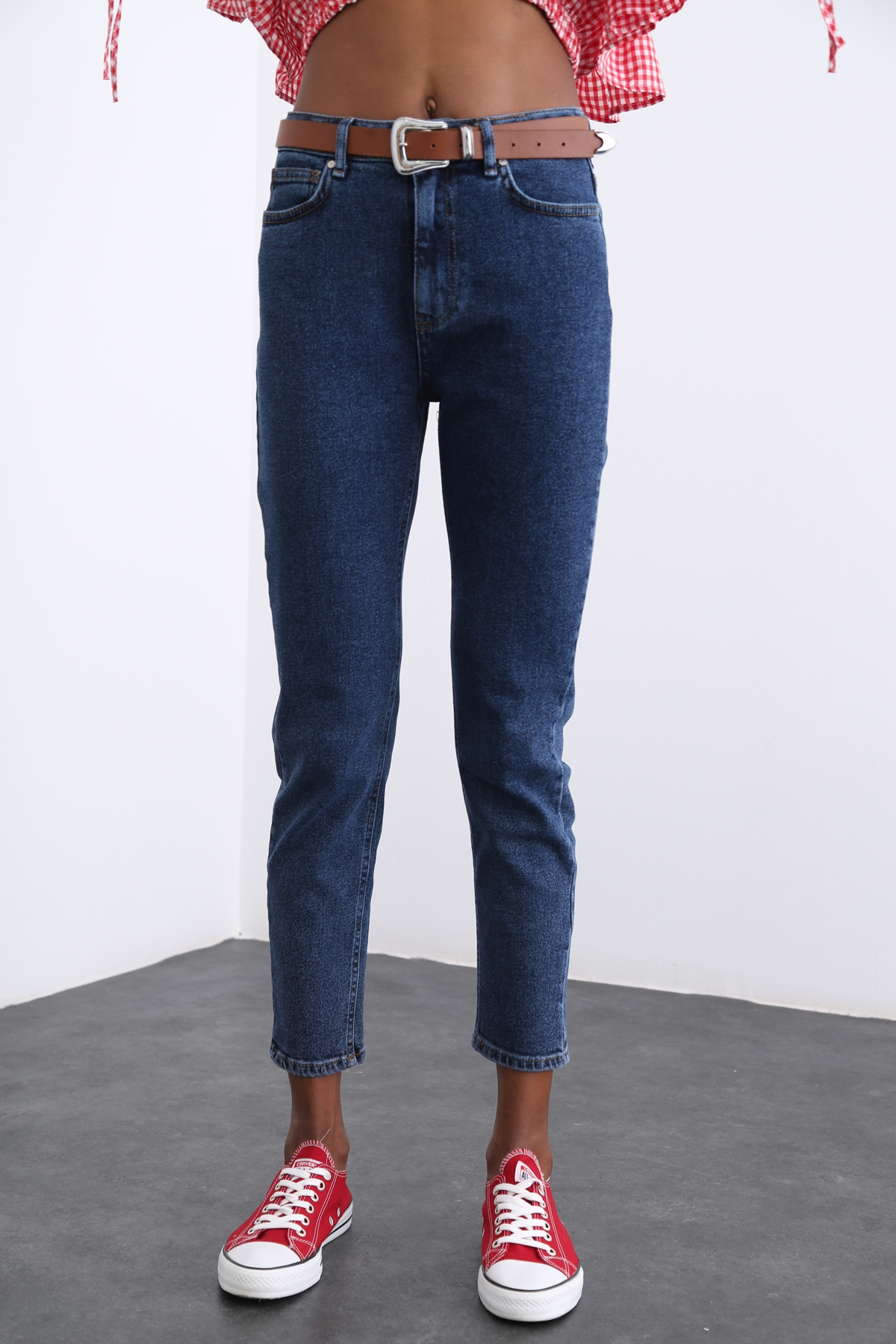 Mavi Yüksek Bel Mom Fit Jean D-151