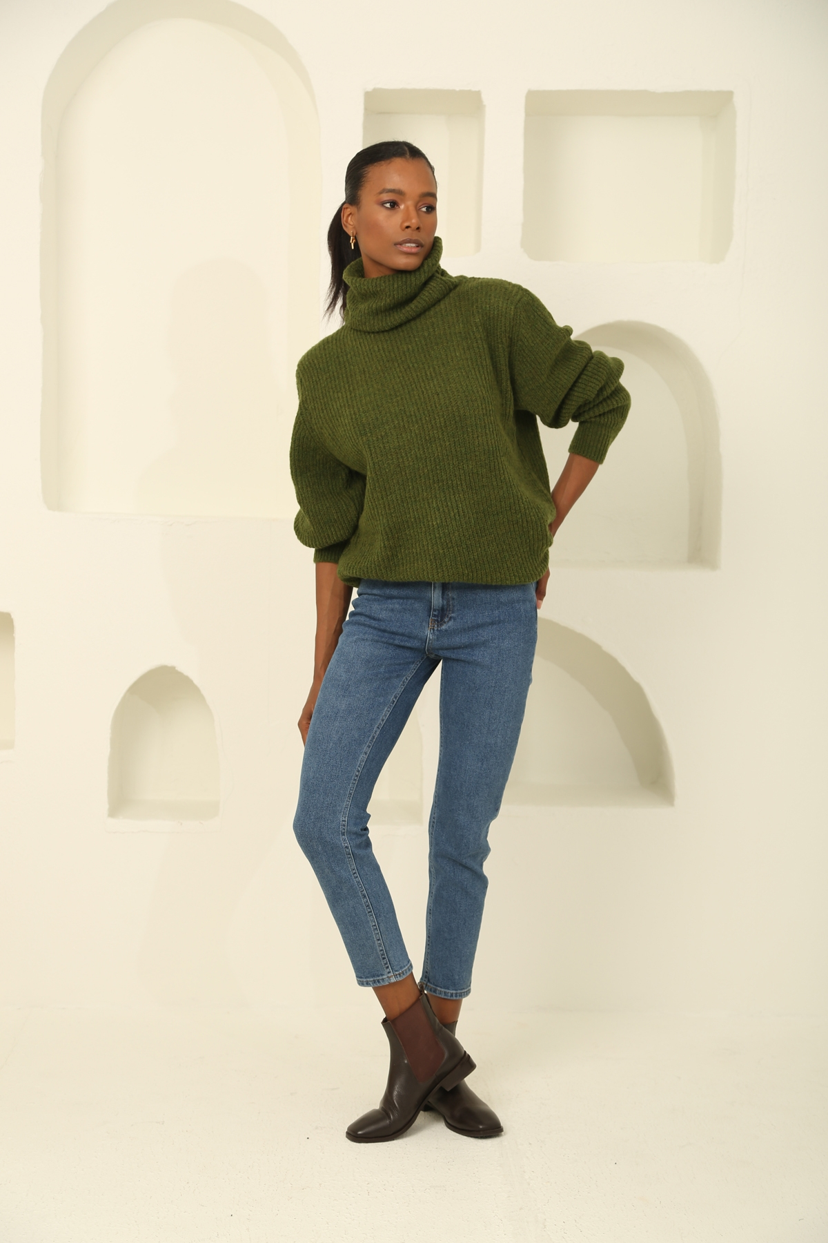 Mavi Yüksek Bel Mom Fit Jean D-151