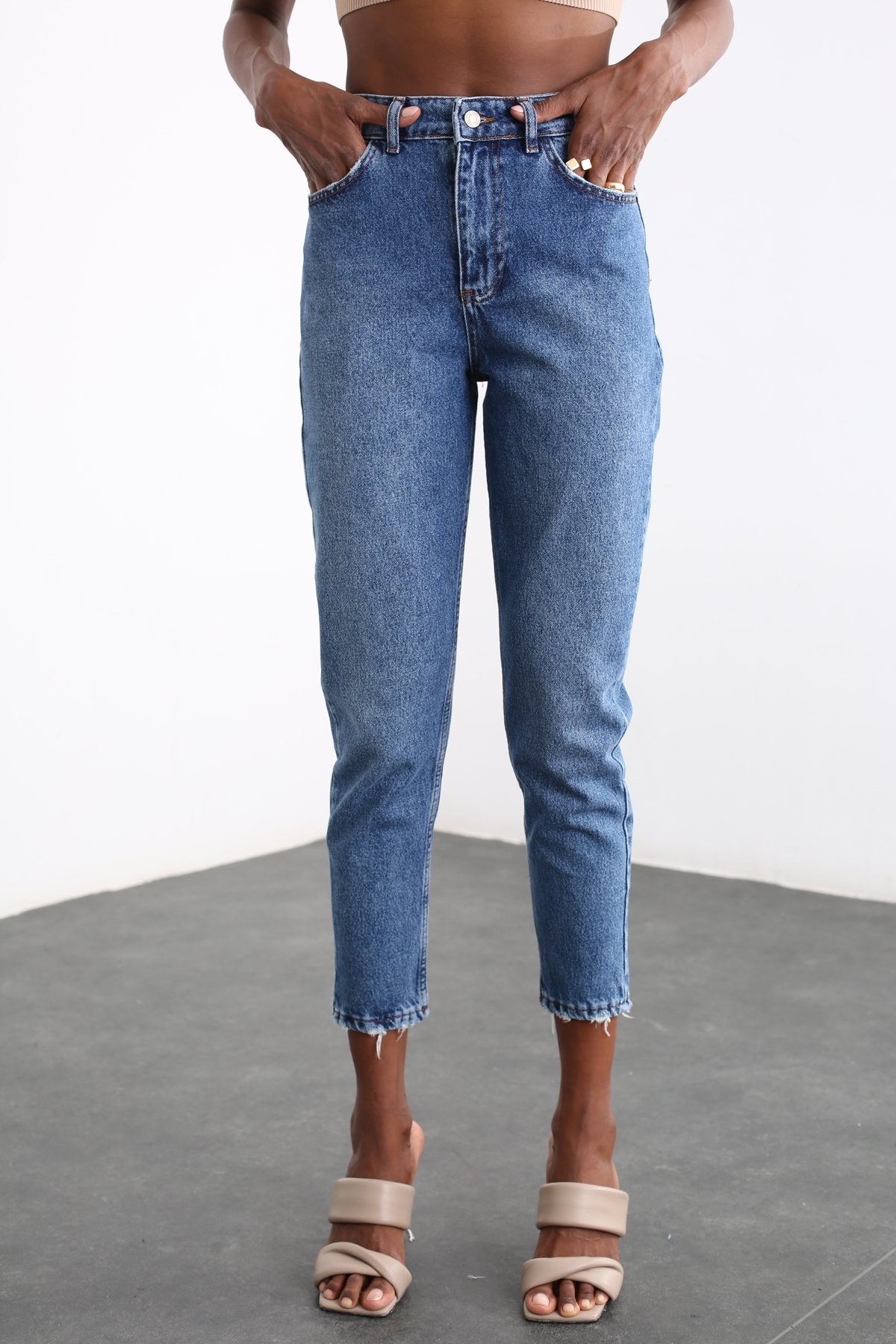 Mavi Yüksek Bel Mom Jean Pantolon 22401