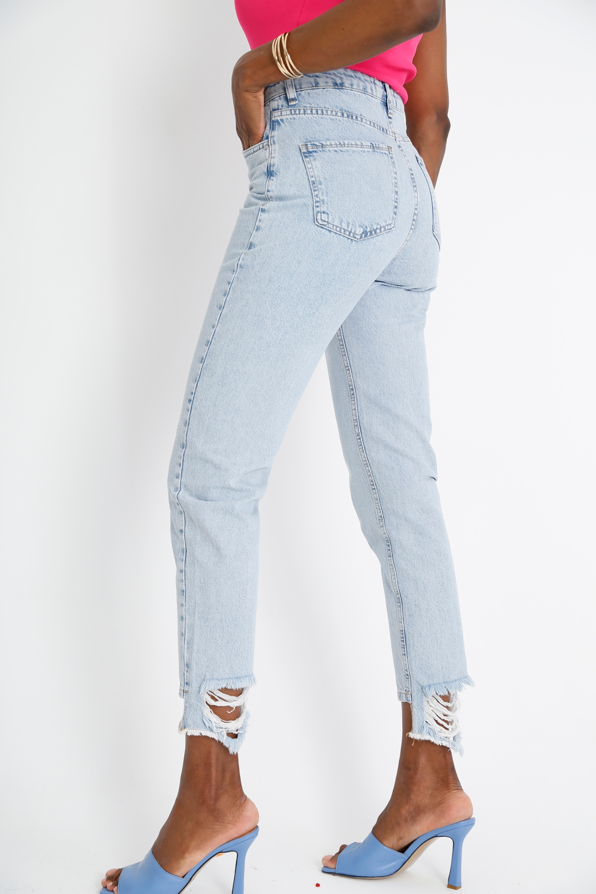 Mavi Yüksek Bel Paça Detaylı Mom Jean 270004