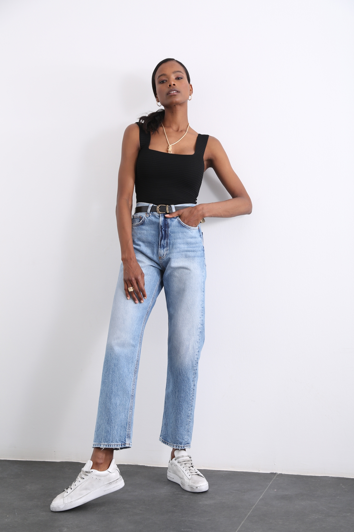 Mavi Yüksek Bel Relaxed Straight Jean 