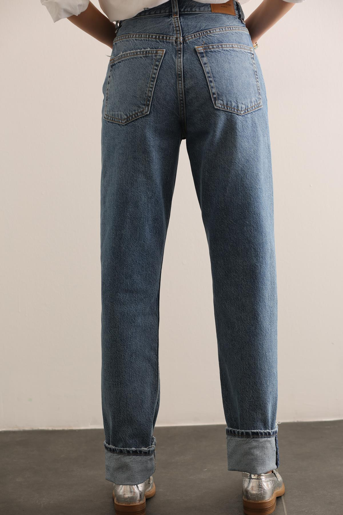 Mavi Yüksek Bel Straight Fit Jean 
