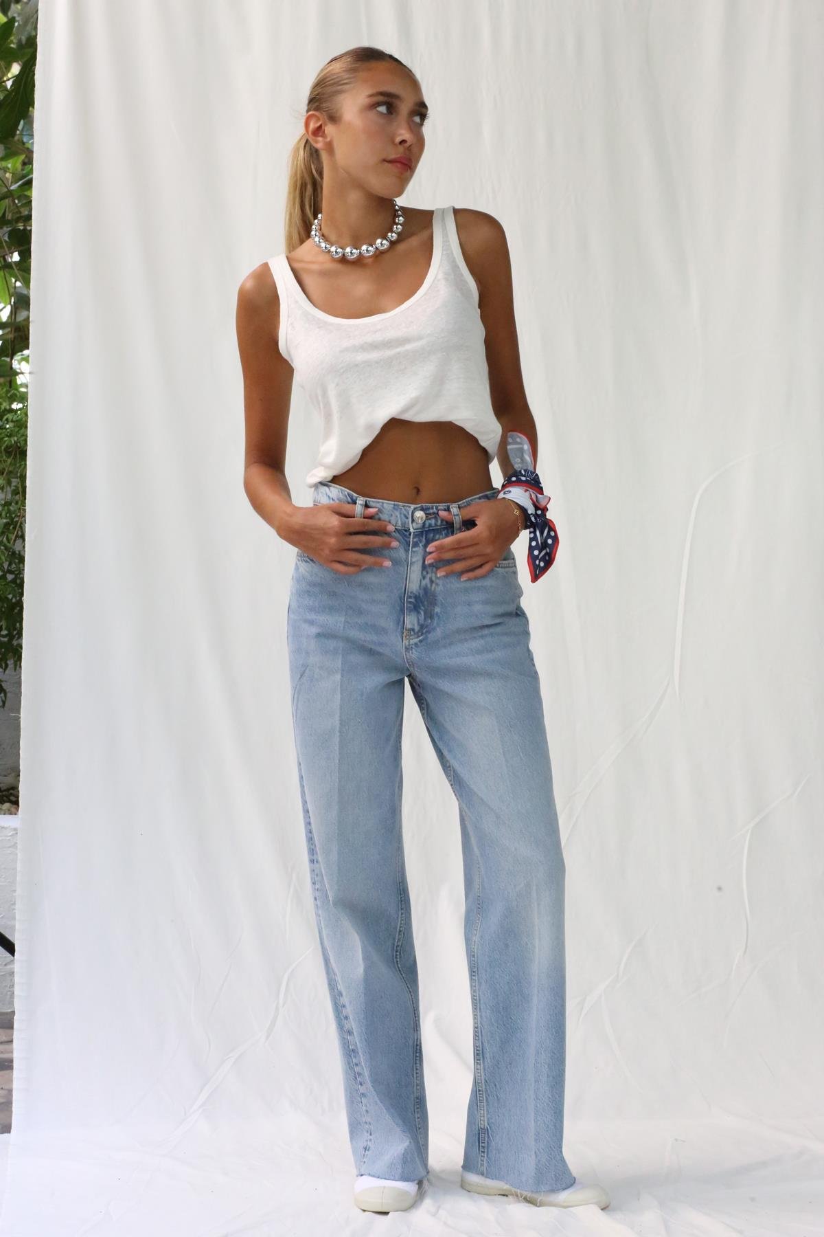 Mavi Yüksek Bel Straight Fit Jean 