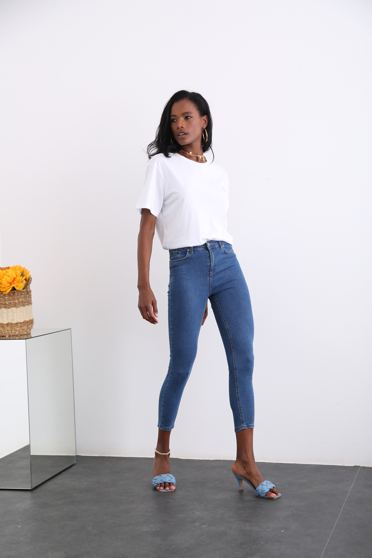 Mavi Yüksek Bel Toparlayan Slim Fit Jean 