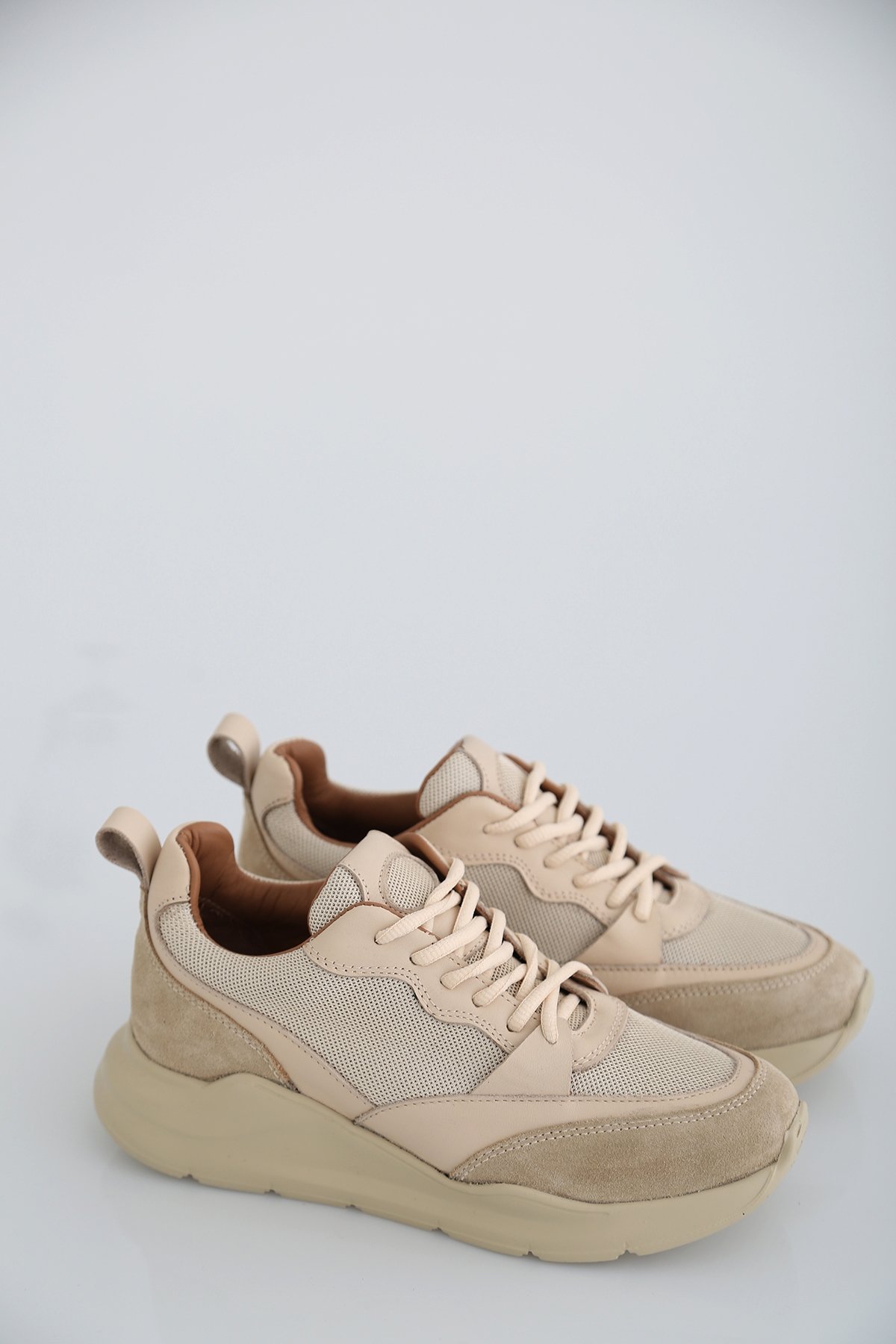 Nude Sneaker-19575 