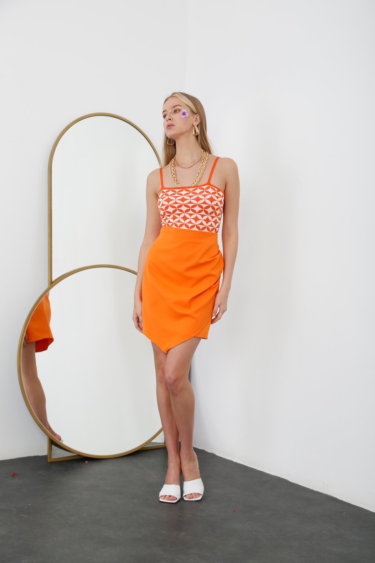 Oranj Drape Detaylı Mini Etek 