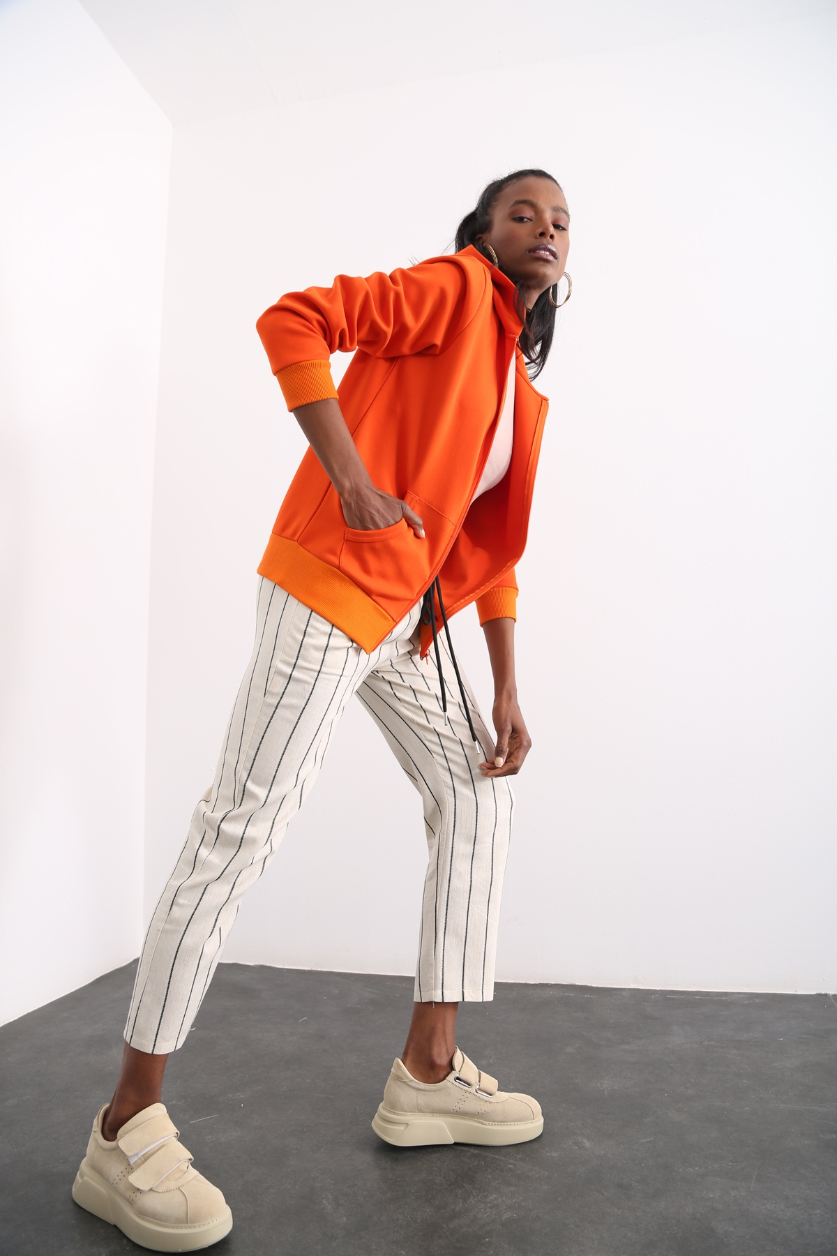 Oranj Organik Unisex Fermuarlı Sweatshirt 