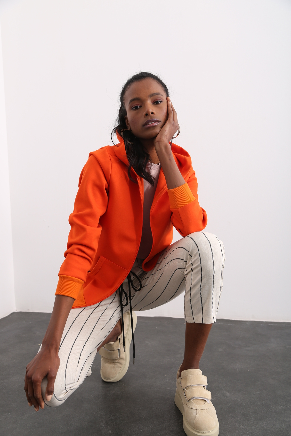 Oranj Organik Unisex Fermuarlı Sweatshirt 