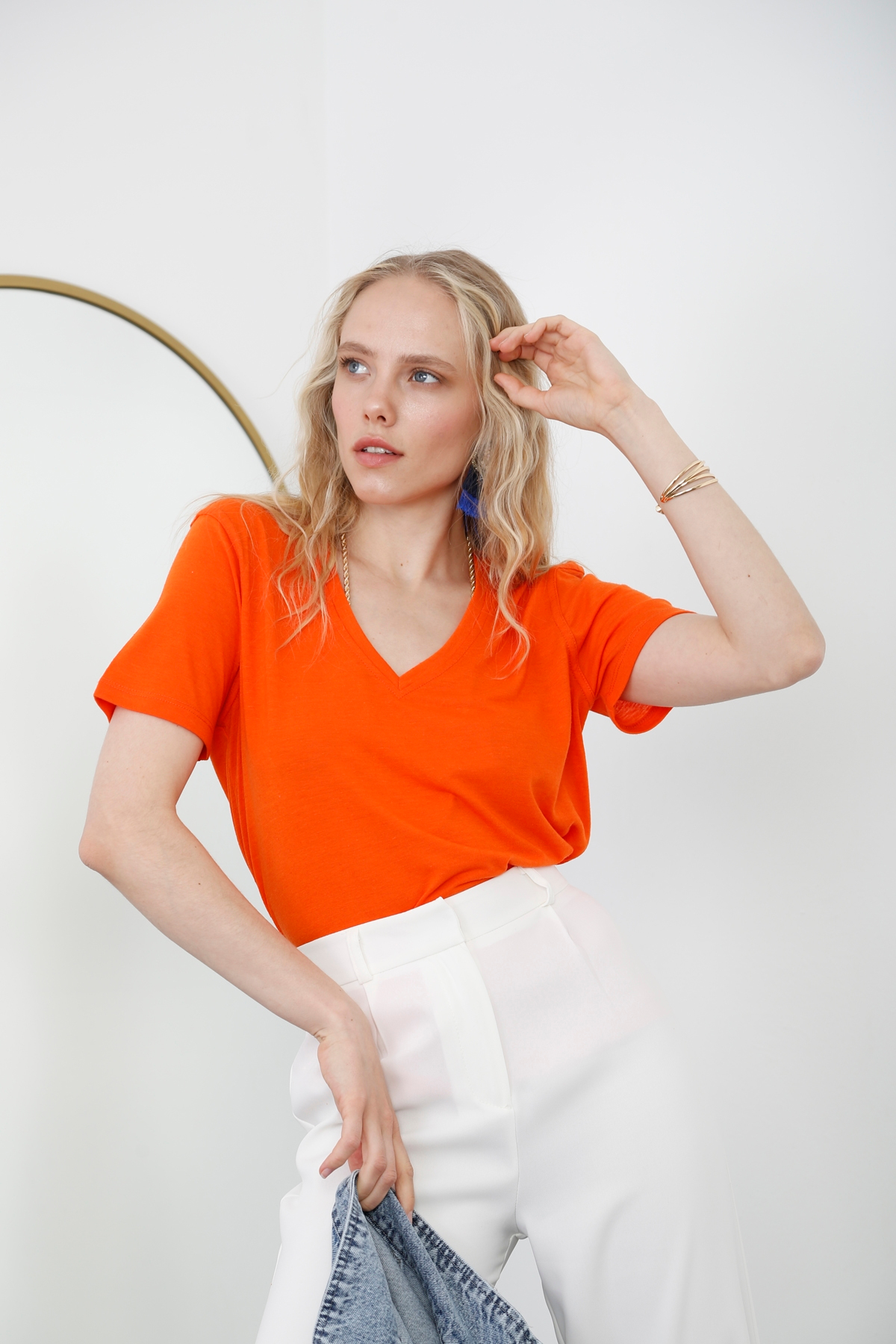 Oranj V Yaka Keten Tshirt 3119