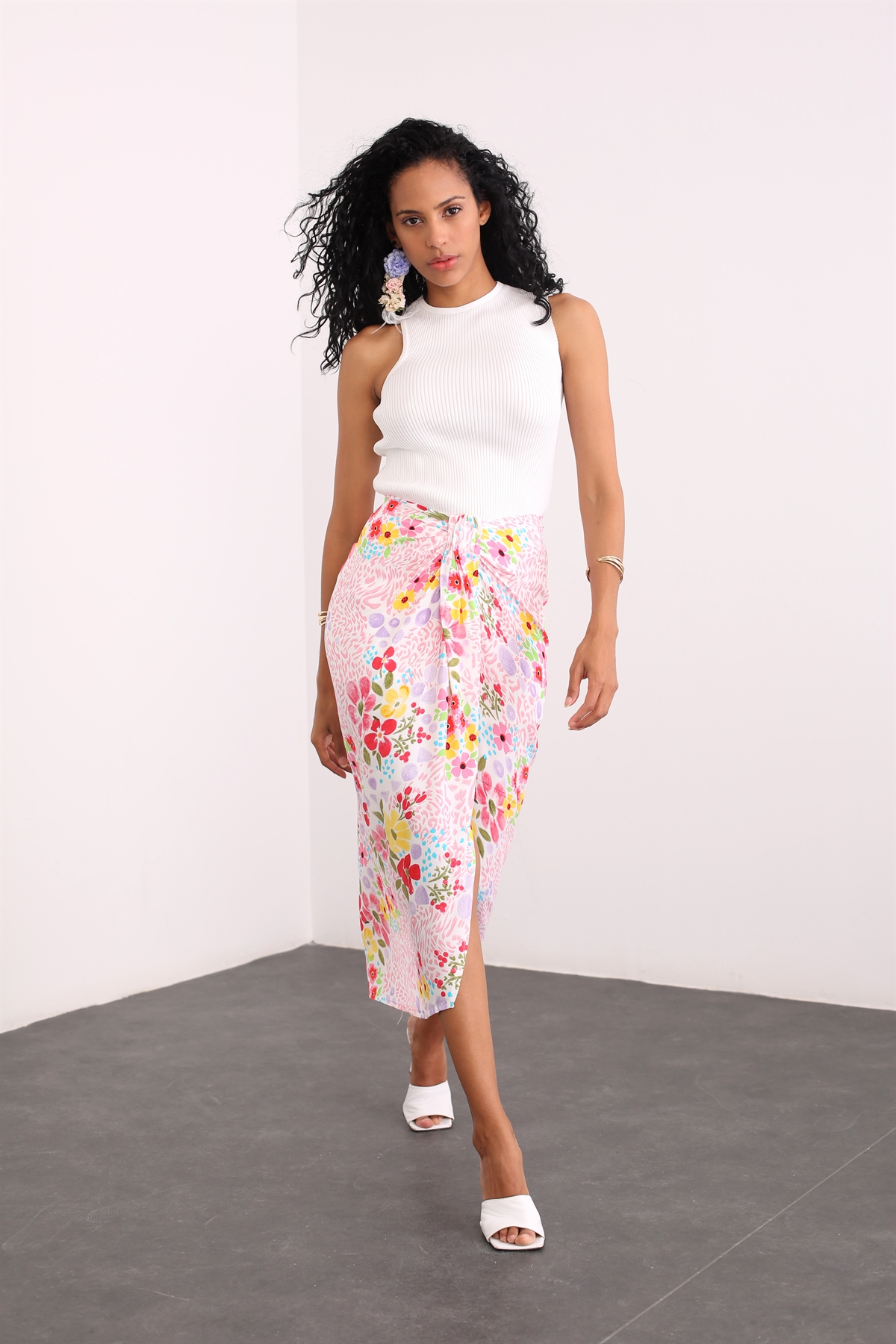 Pembe Çiçekli Midi Etek 13379