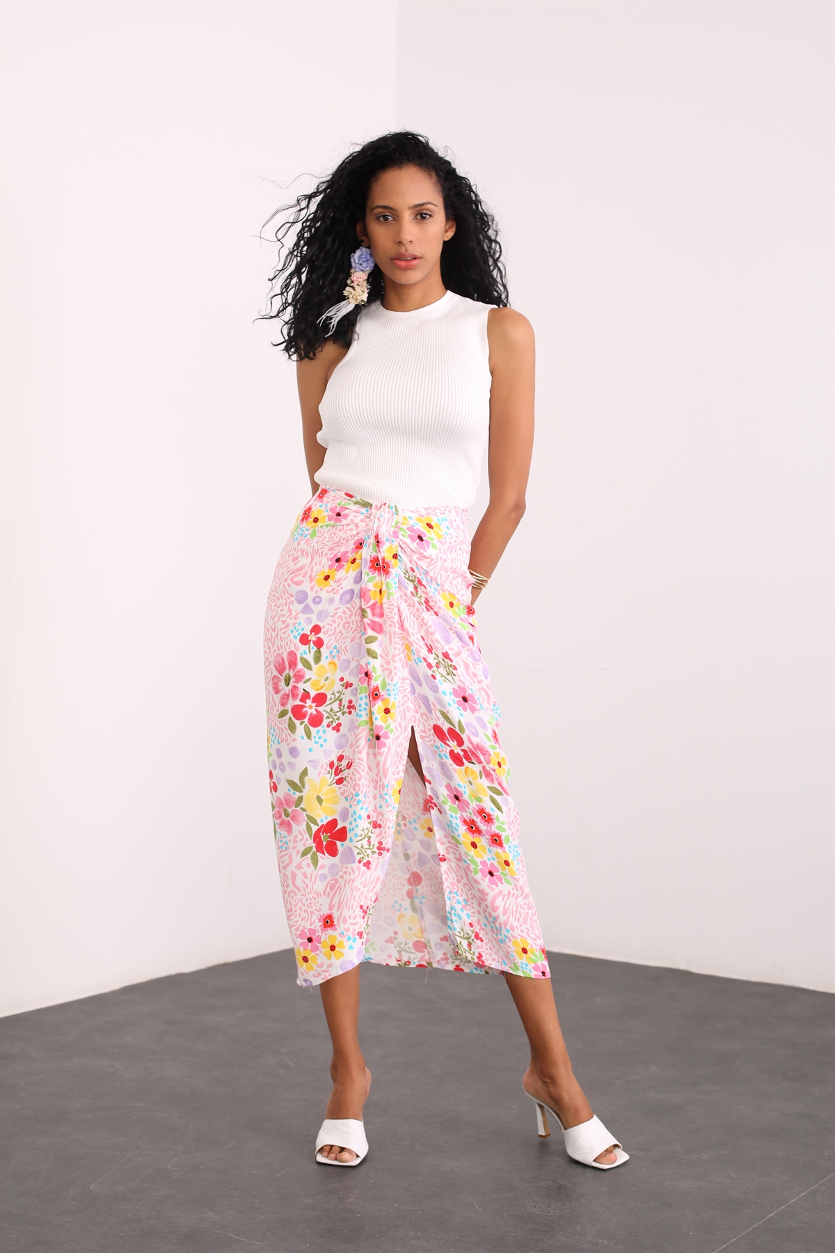Pembe Çiçekli Midi Etek 13379