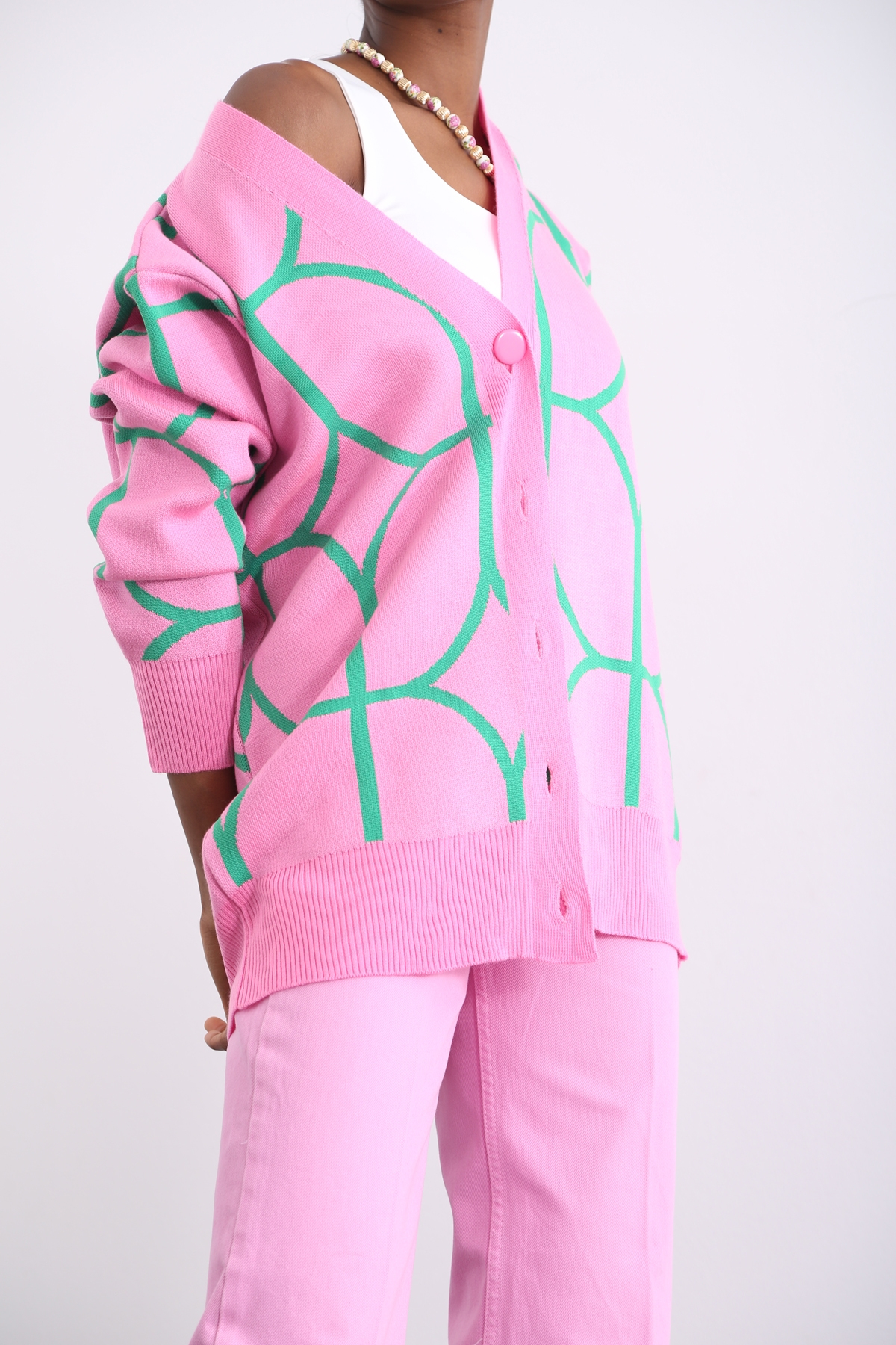 Pembe Desenli Hırka 