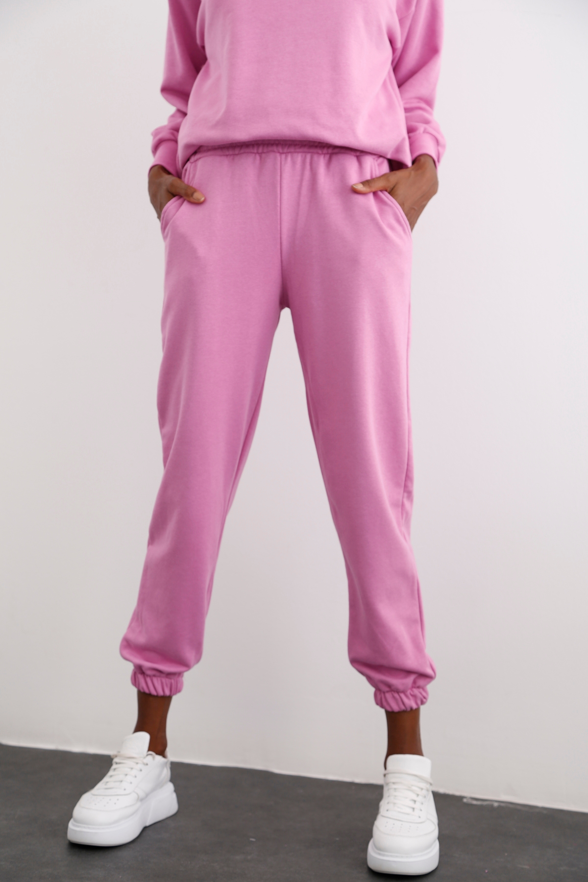 Pembe Paçası Lastikli Eşofman 3189