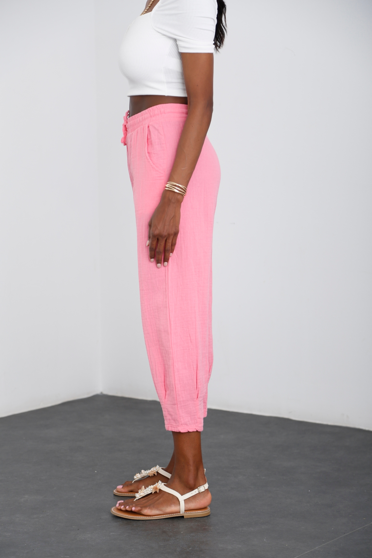 Pembe Paçası Pileli Müslin Pantolon 0255
