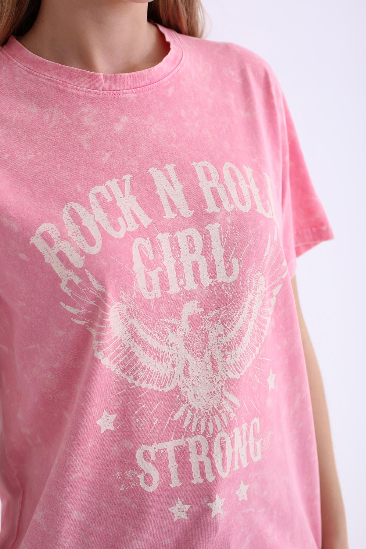 Pembe Rock Baskılı Tshirt 14155
