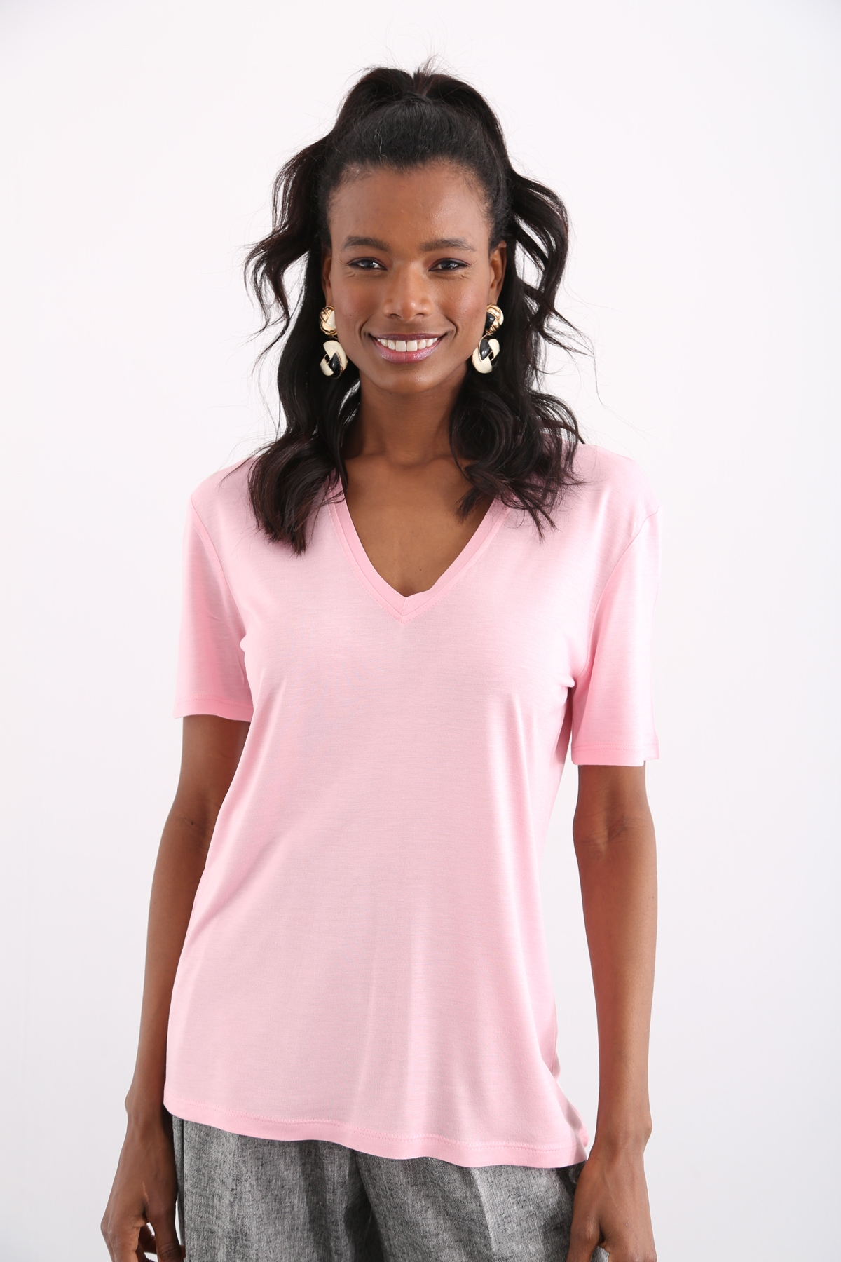 Pembe V Yaka Basic Tshirt 3635