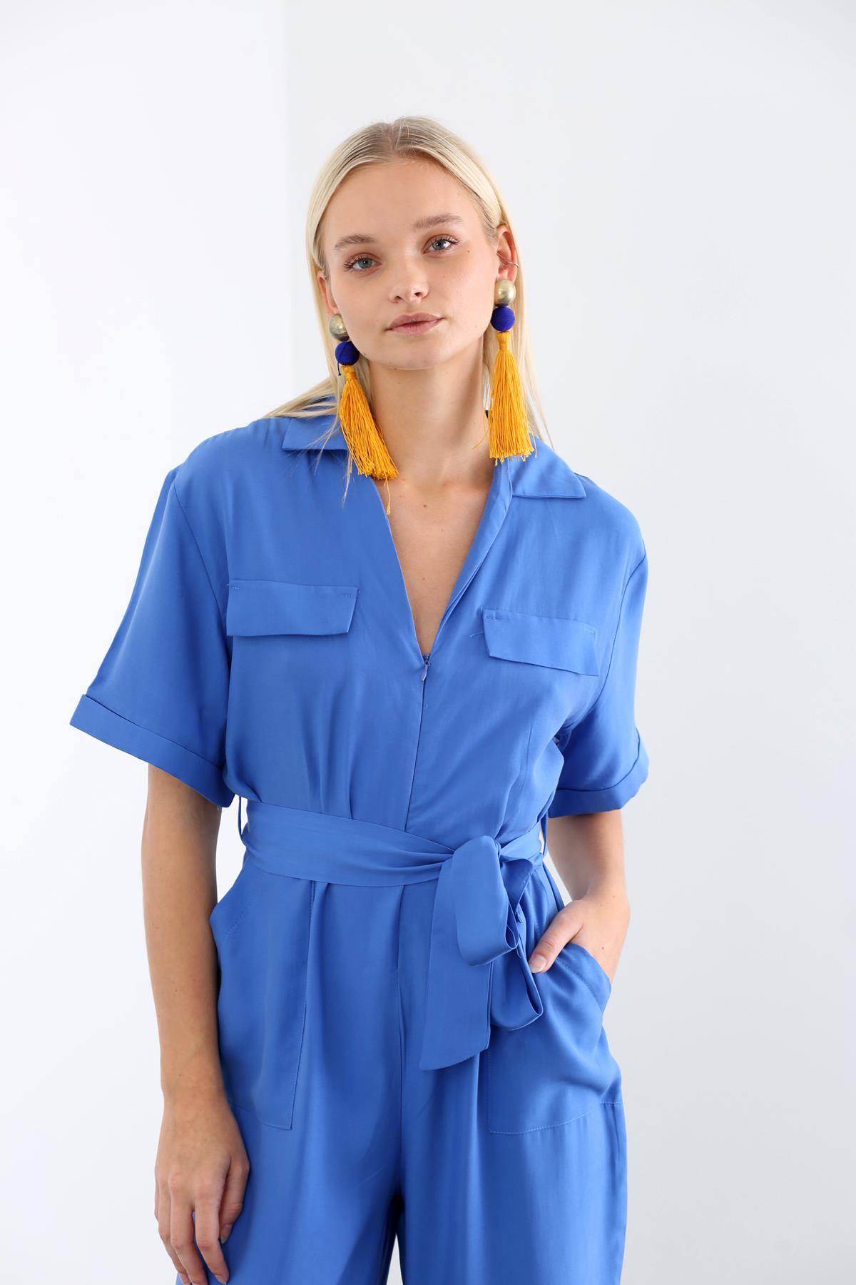 Saks Kuşaklı Önü Fermuarlı Tulum 