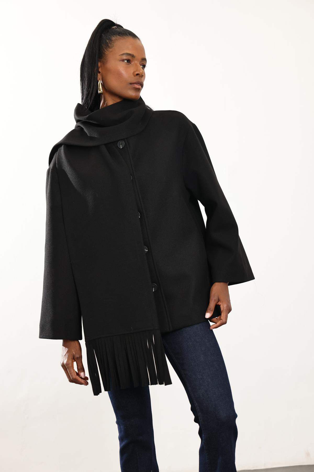 Siyah Atkılı Kaşe Mont D99800