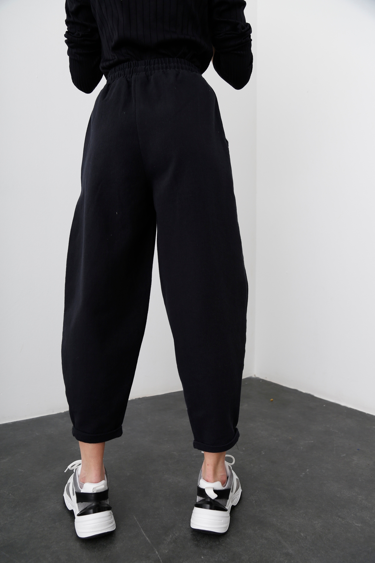 Siyah Bağcıklı Duble Paça Pantolon 0083