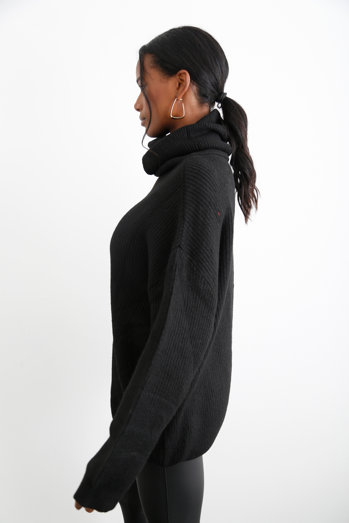 Siyah Balıkçı Oversize Triko 2110