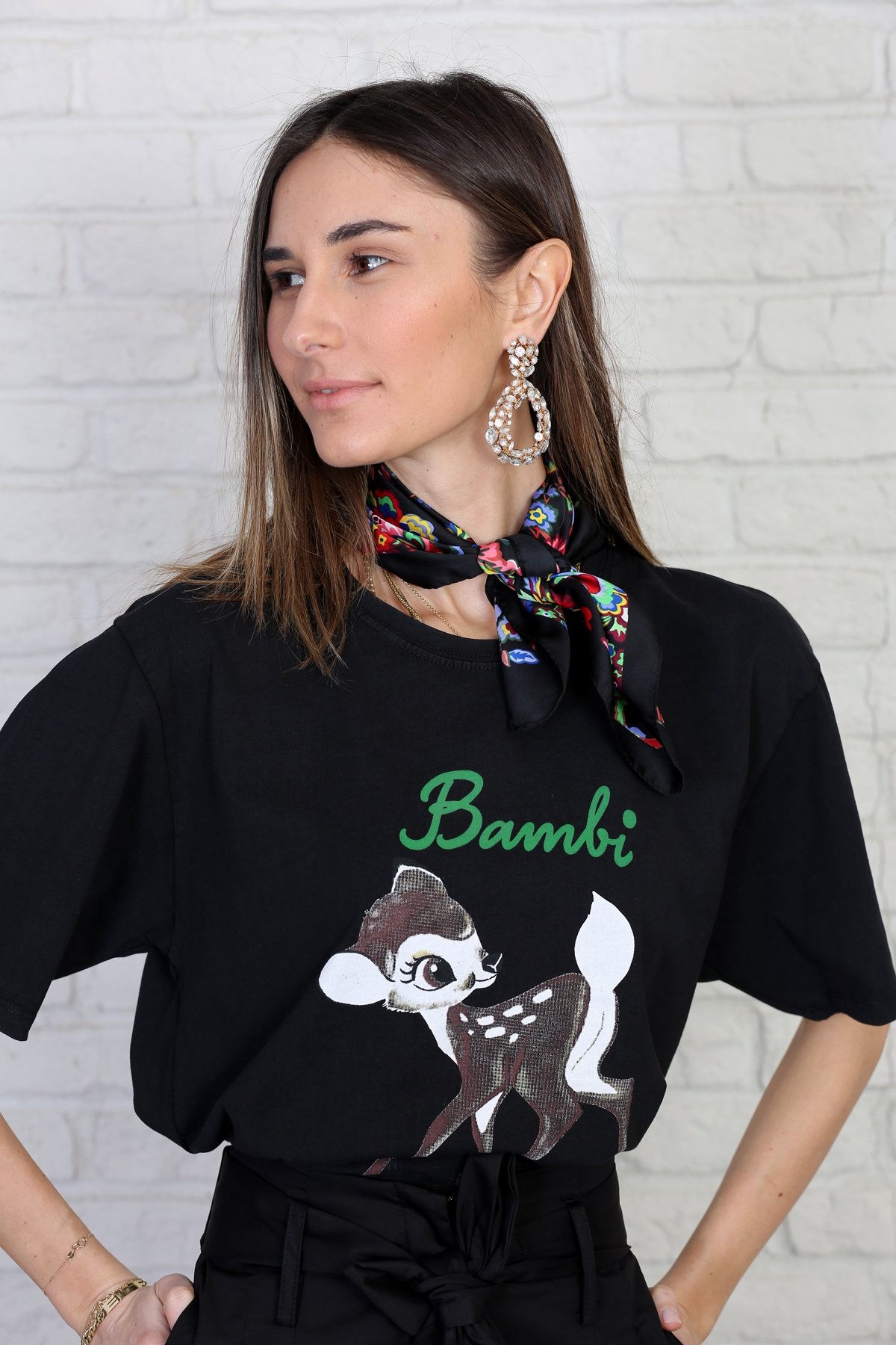 Siyah Bambi Baskılı Tshirt