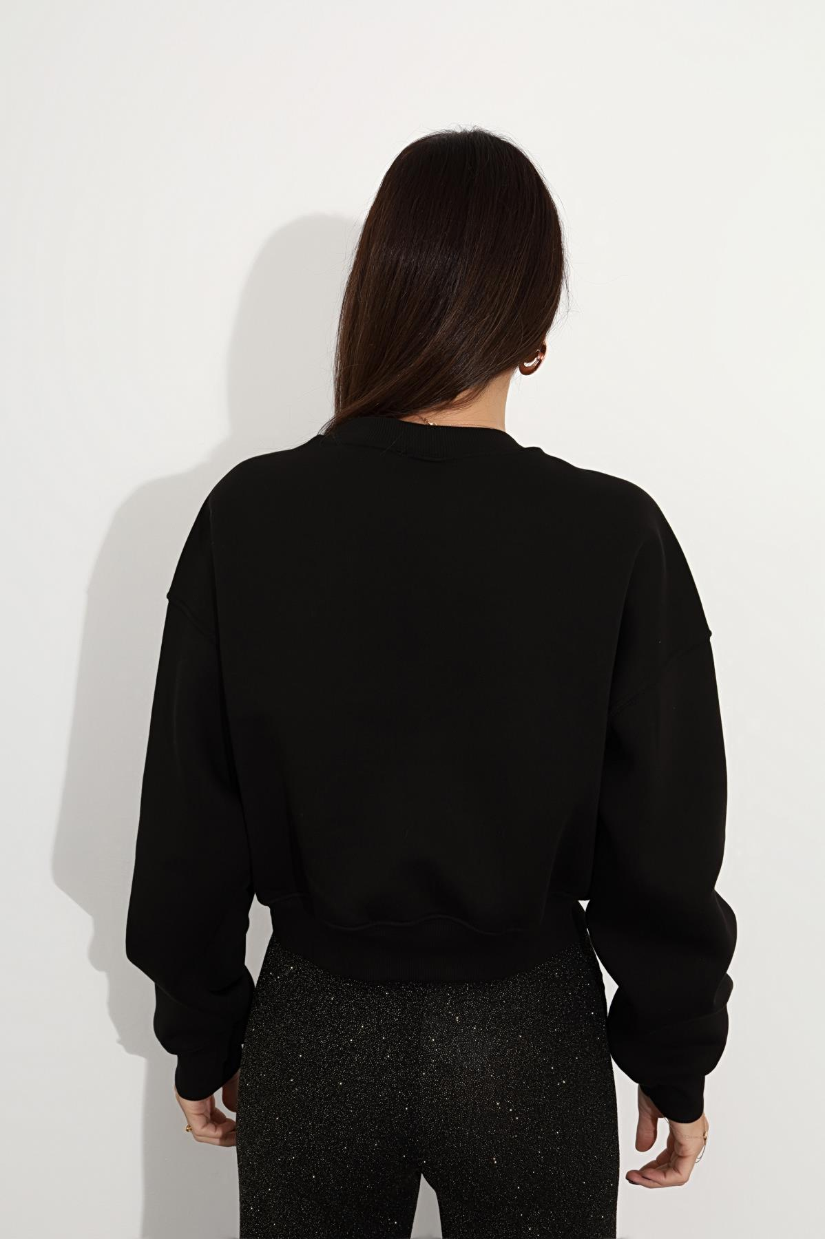 Siyah Basic Crop Sweatshirt 3812