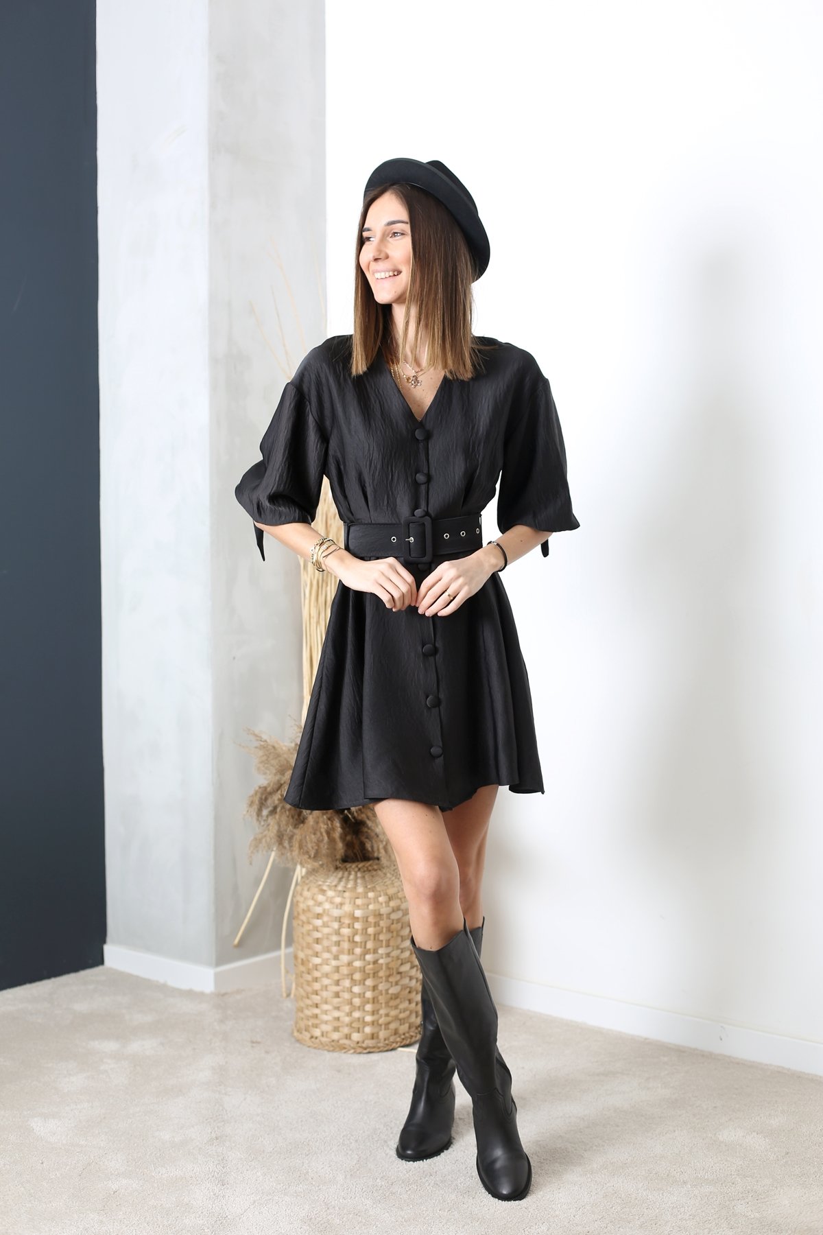 Siyah Beli Pileli Elbise 2580