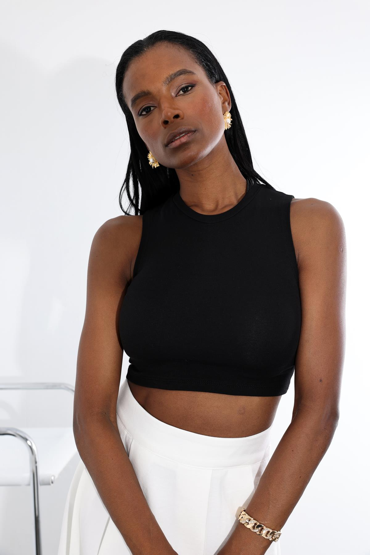 Siyah Bisiklet Yaka Crop 3501
