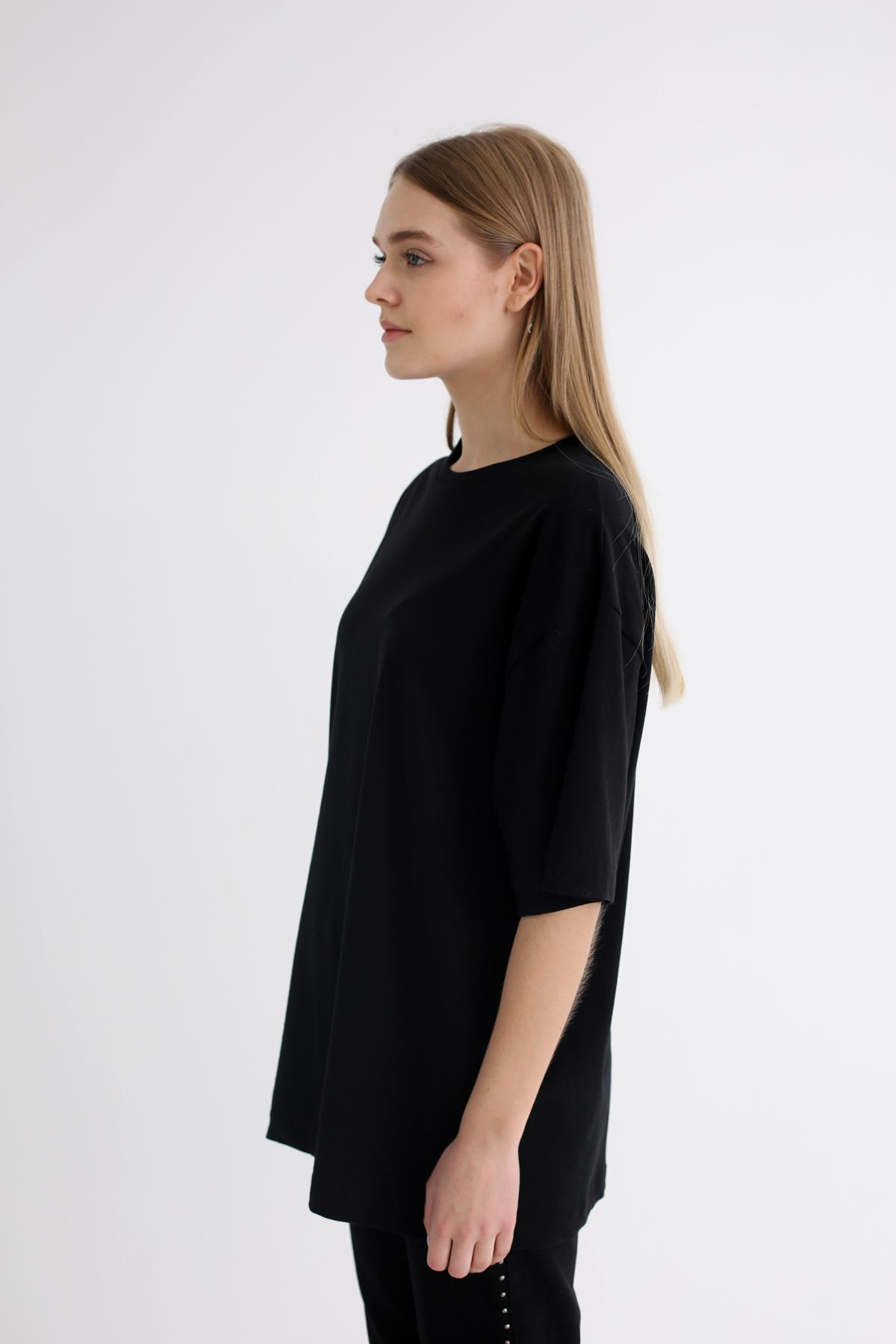 Siyah Bisiklet Yaka Oversize Tshirt 