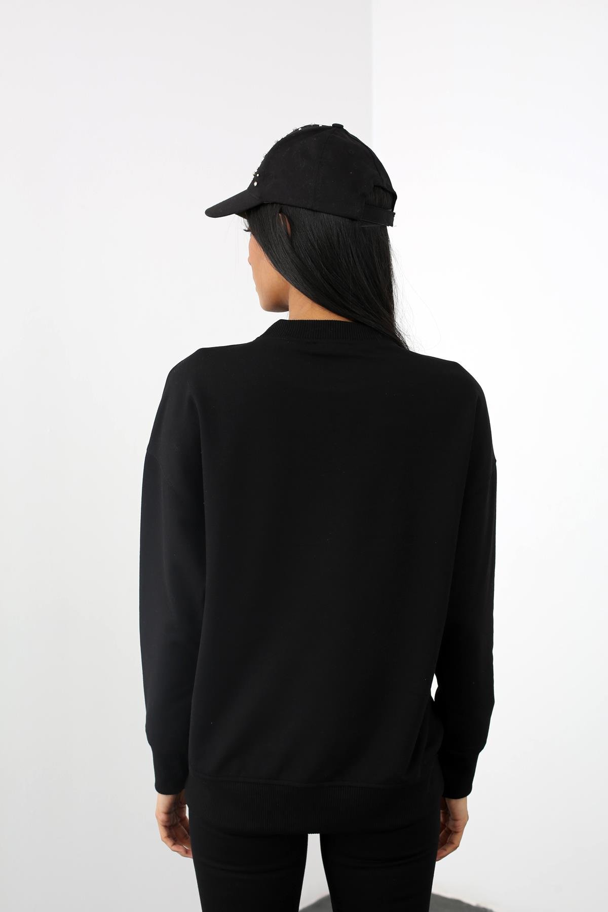 Siyah Bisiklet Yaka Sweatshirt 