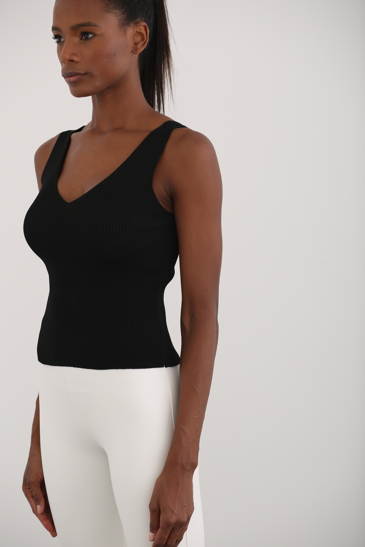 Siyah Çift V Yaka Triko Bluz 5594