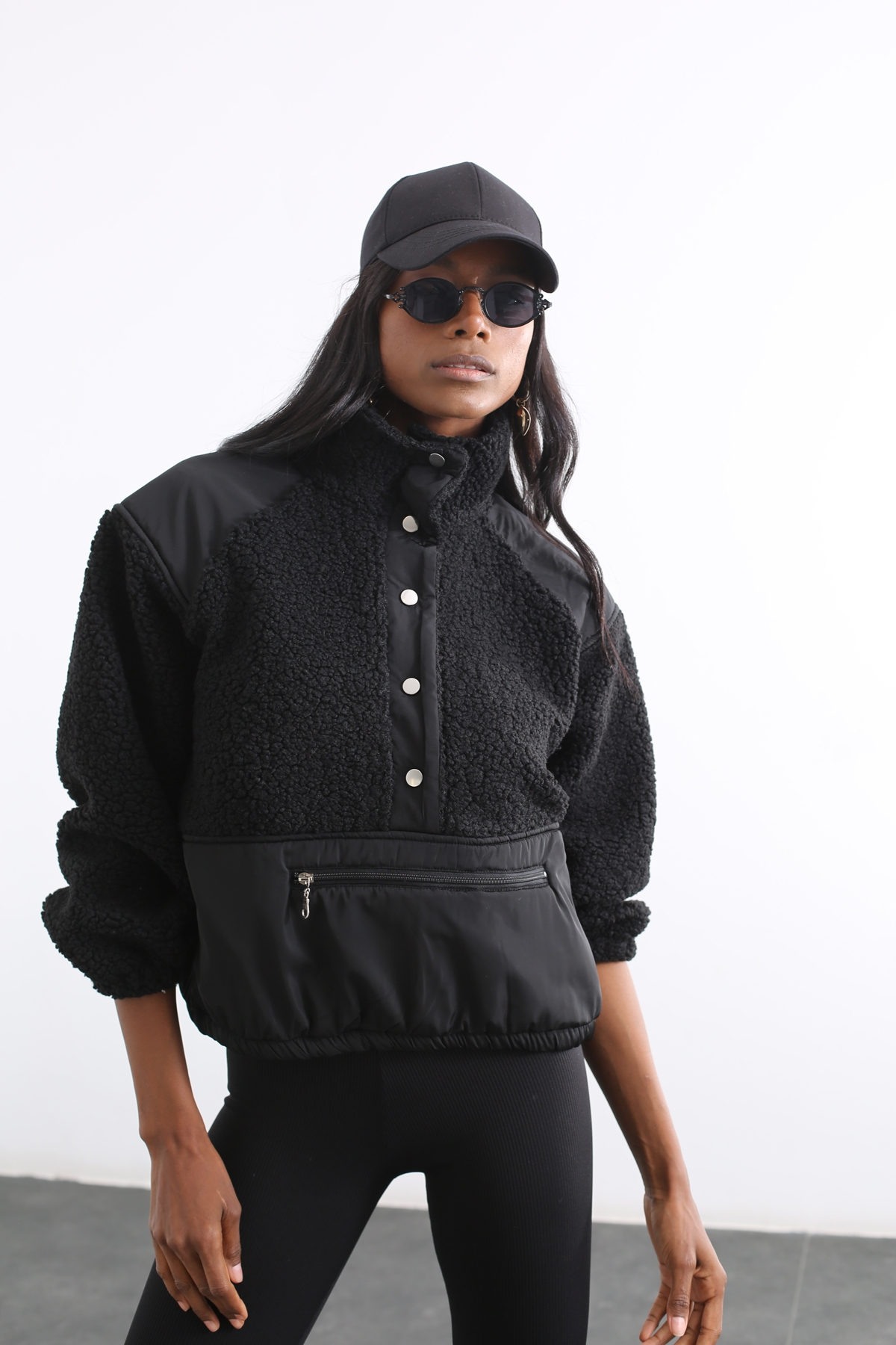 Siyah Çıtçıtlı Fermuarlı Sweatshirt 27391