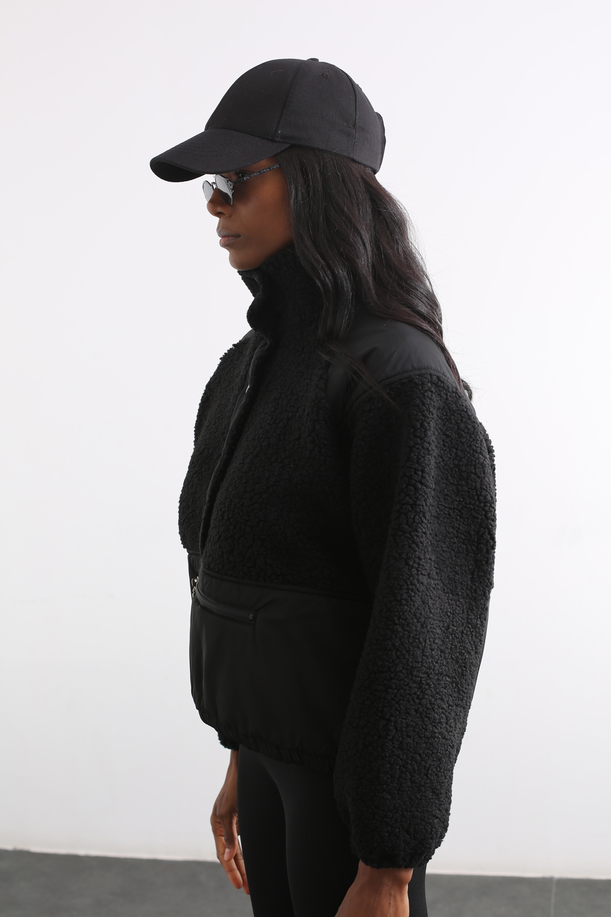 Siyah Çıtçıtlı Fermuarlı Sweatshirt 27391