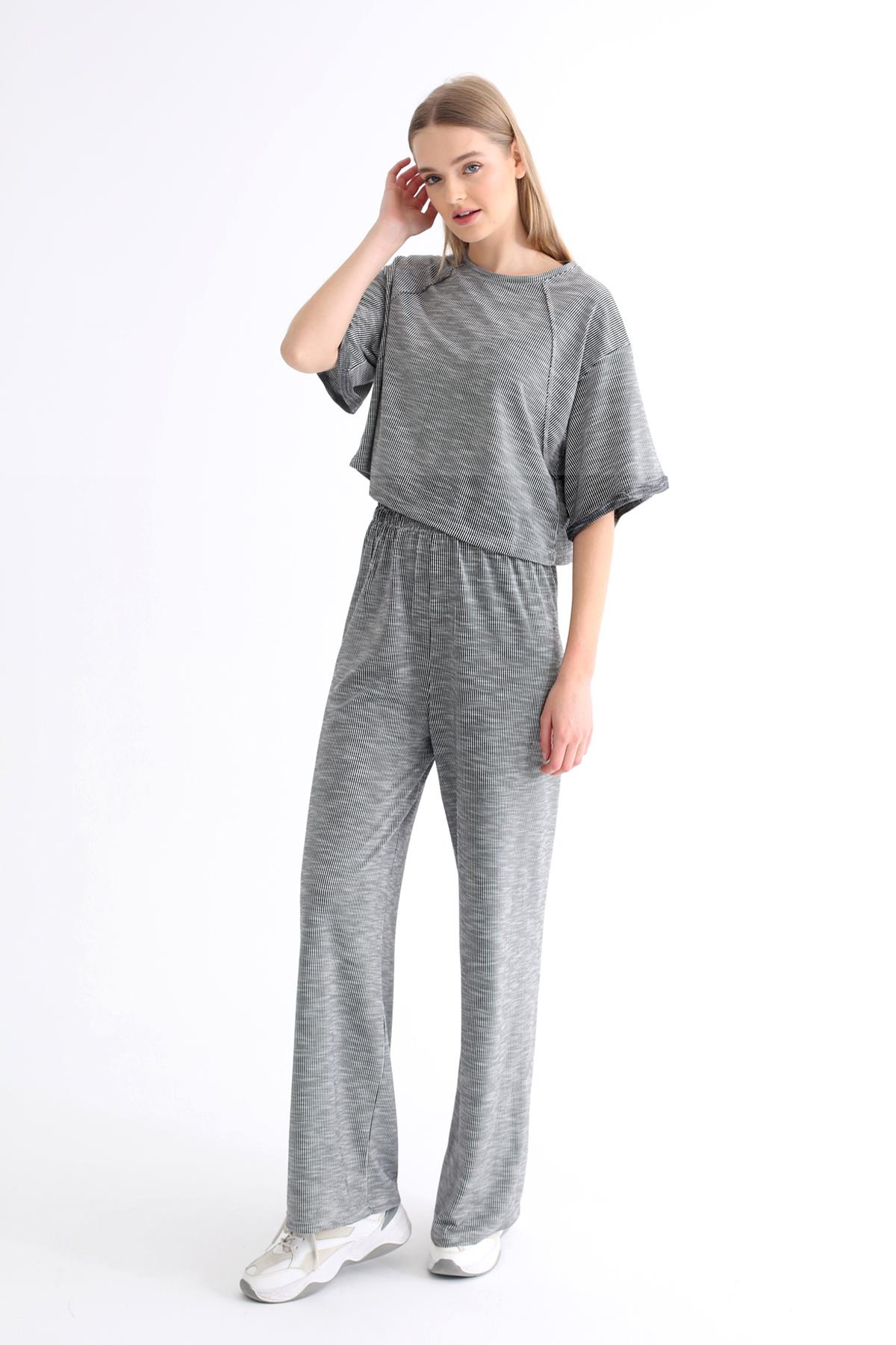 Siyah Çizgili Crop Pantolon Takım 1260