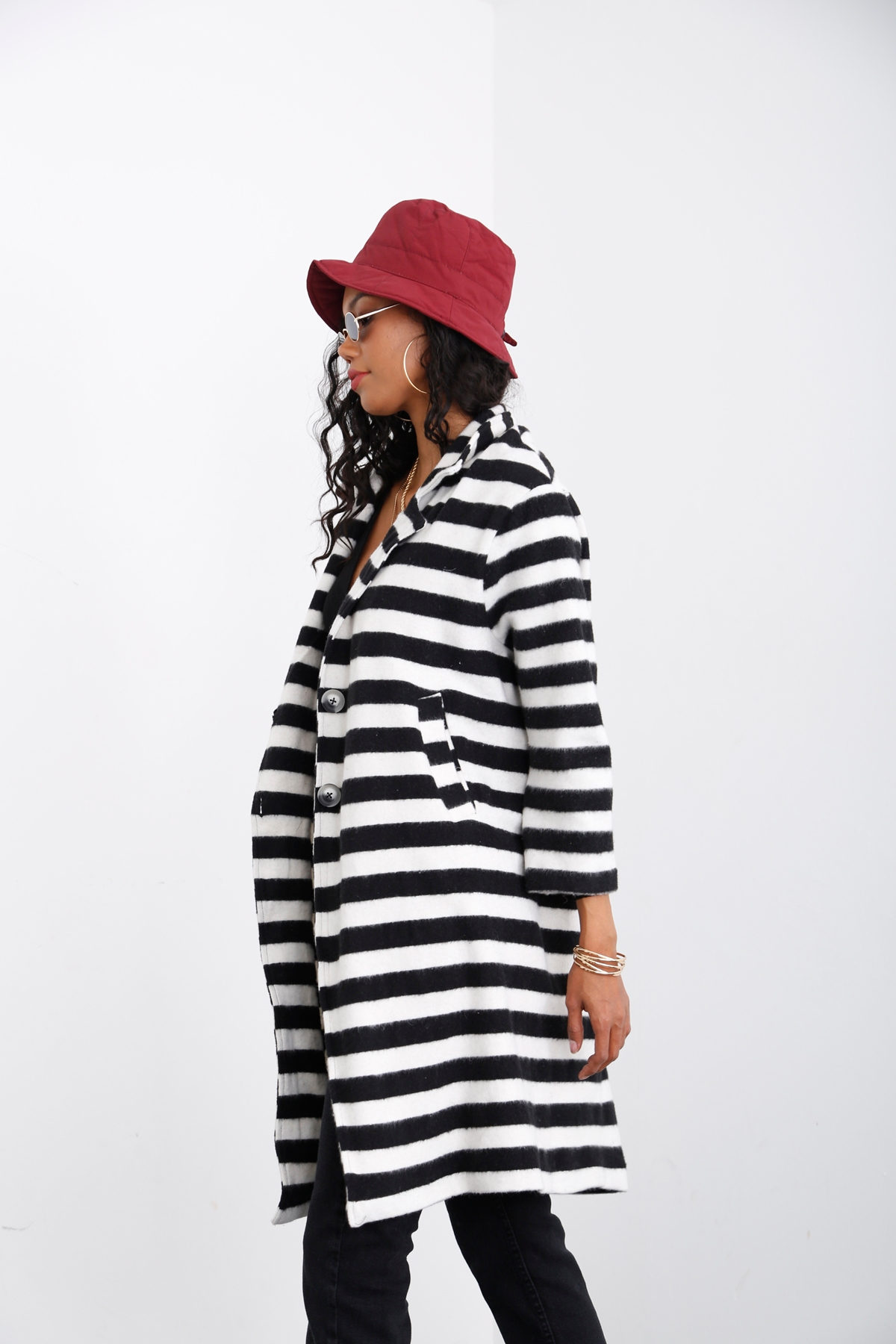 Siyah Çizgili Oversize Maxi Ceket 