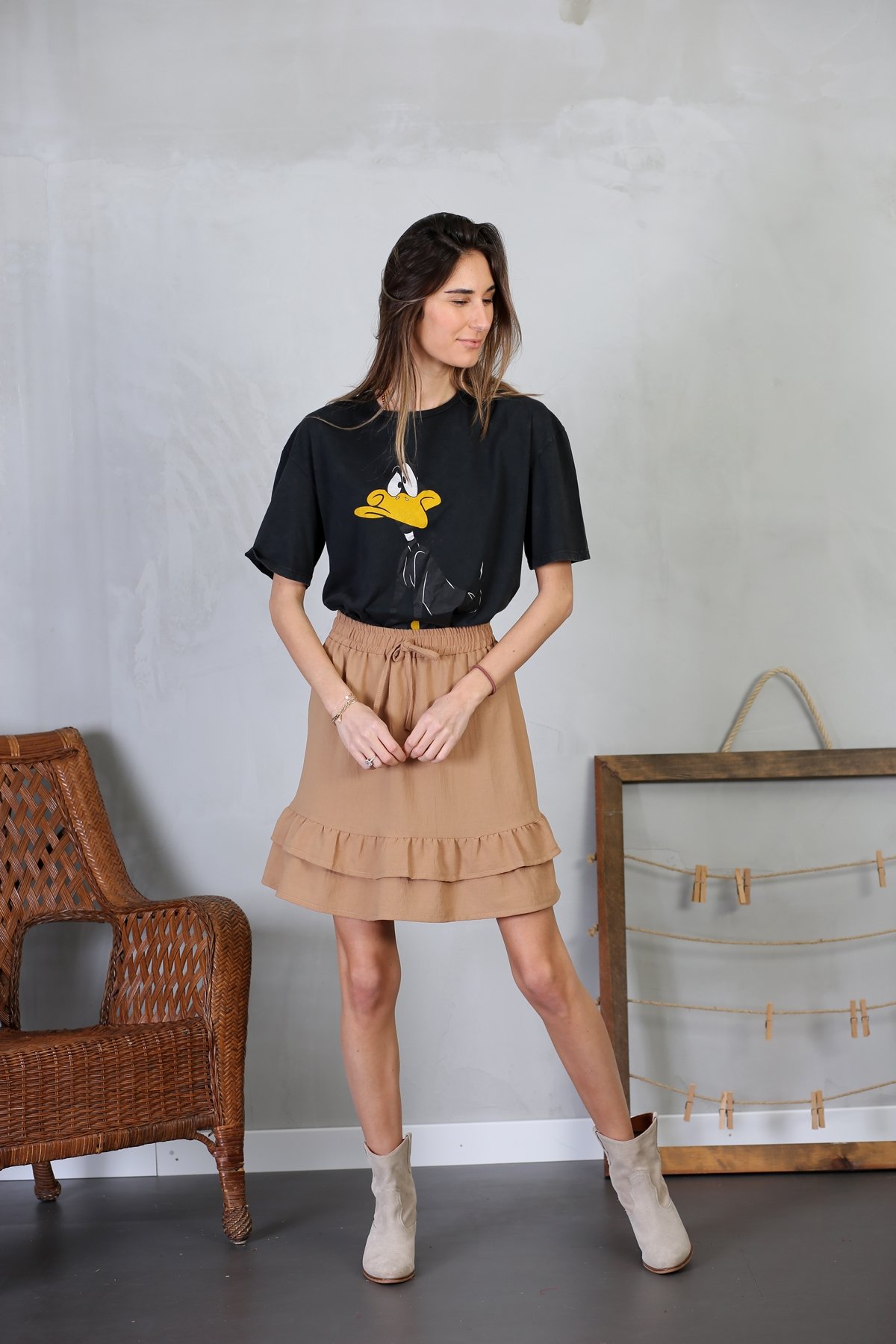 Siyah Daffy Duck Baskılı Tshirt