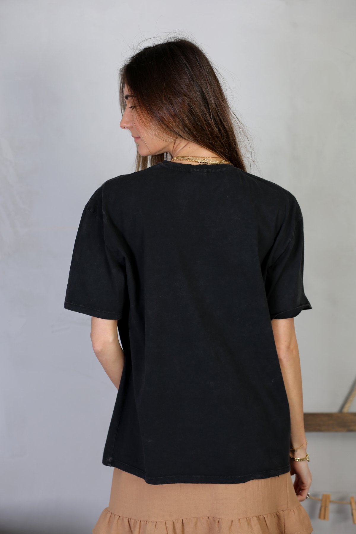 Siyah Daffy Duck Baskılı Tshirt