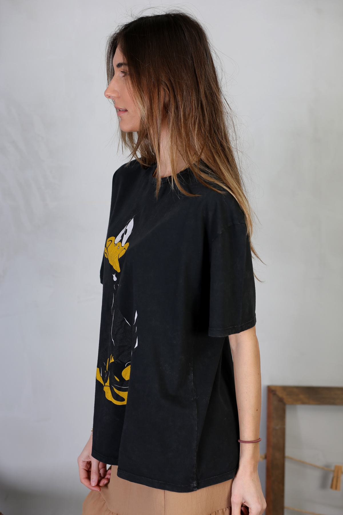 Siyah Daffy Duck Baskılı Tshirt