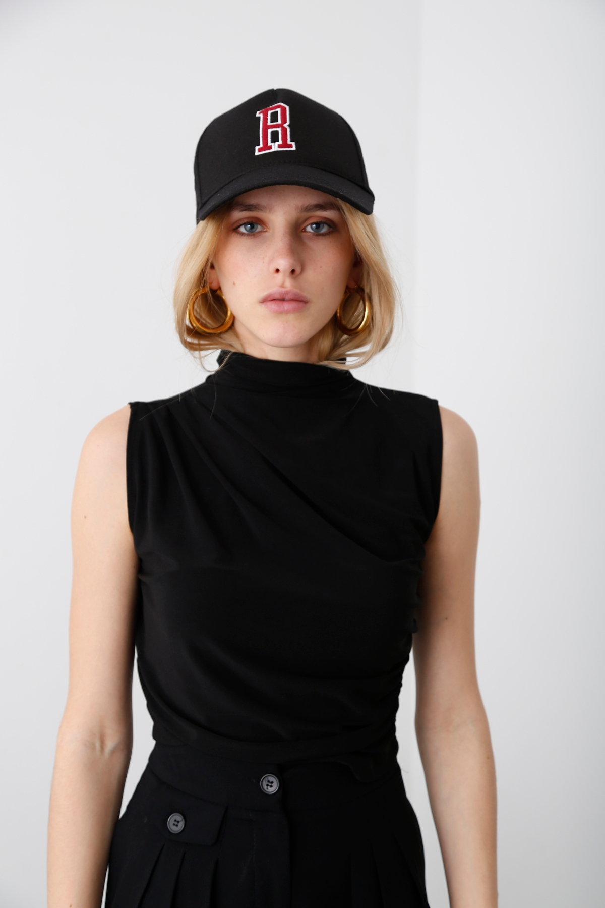Siyah Drape Detaylı Kolsuz Bluz 0029
