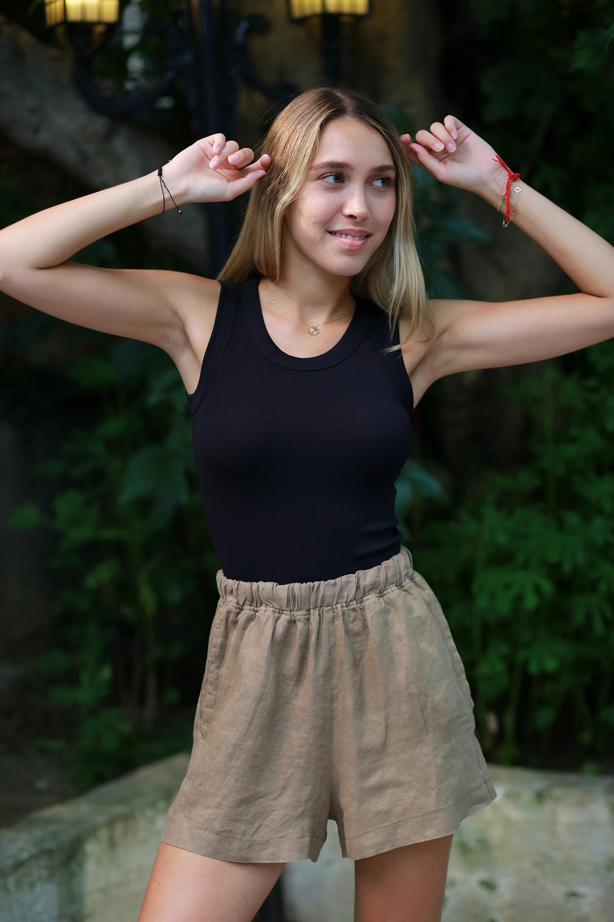 Siyah Geniş Biyeli Atlet 4720