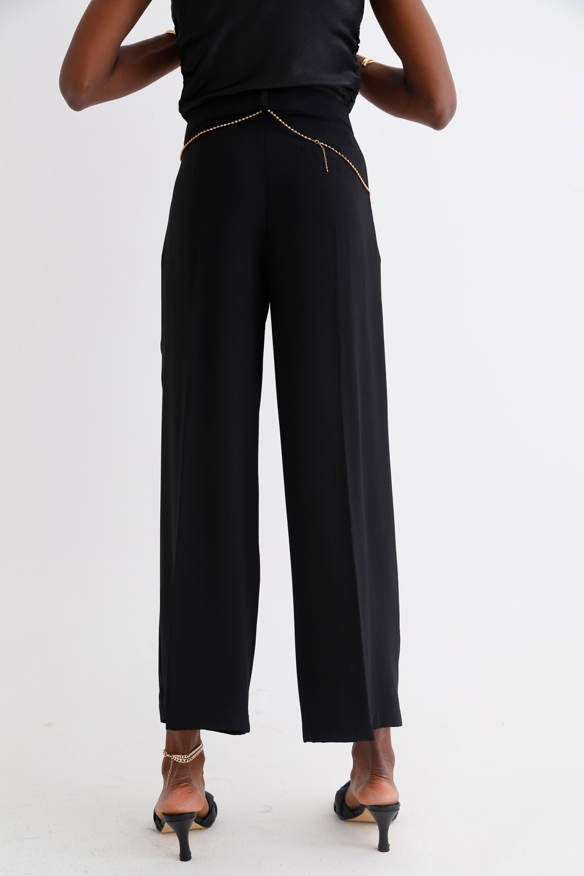 Siyah Geniş Paça Krep Pantolon 0036