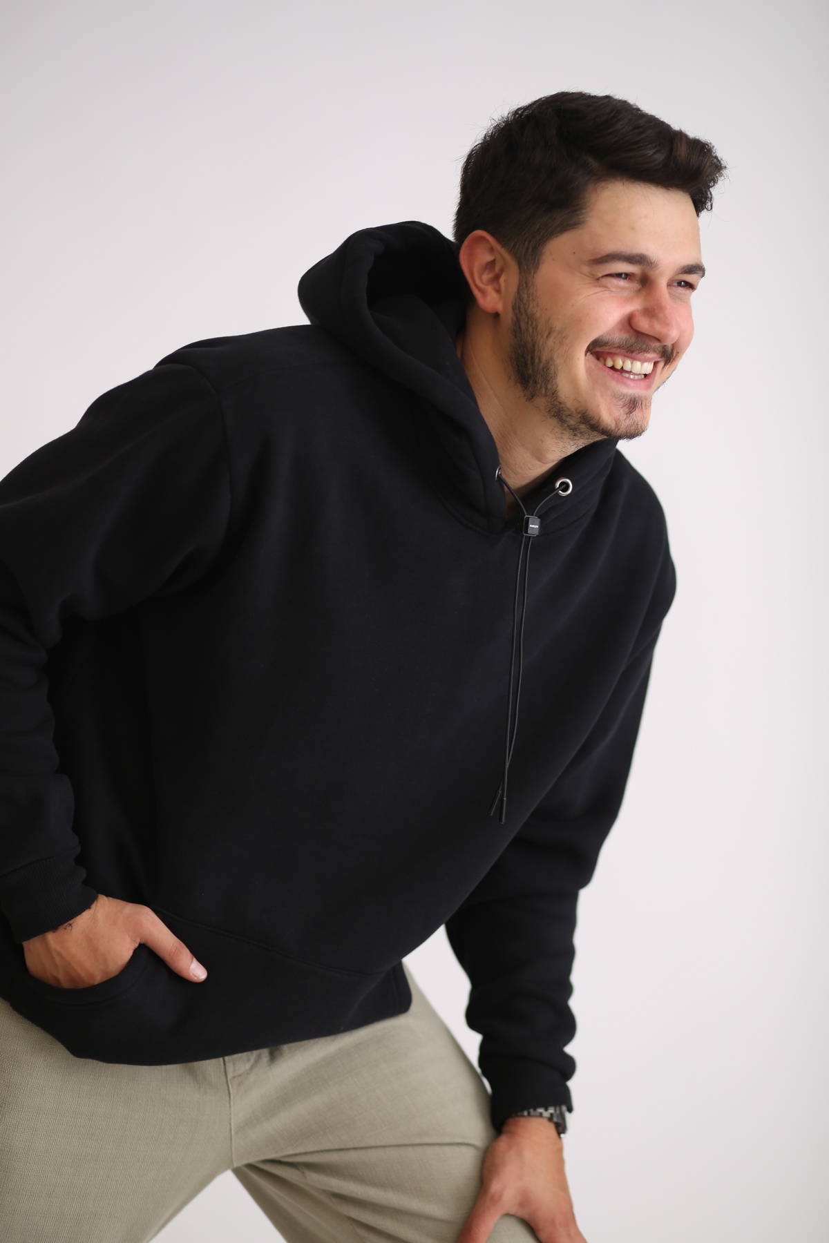 Siyah Kapşonlu Şardonlu Sweatshirt K-231
