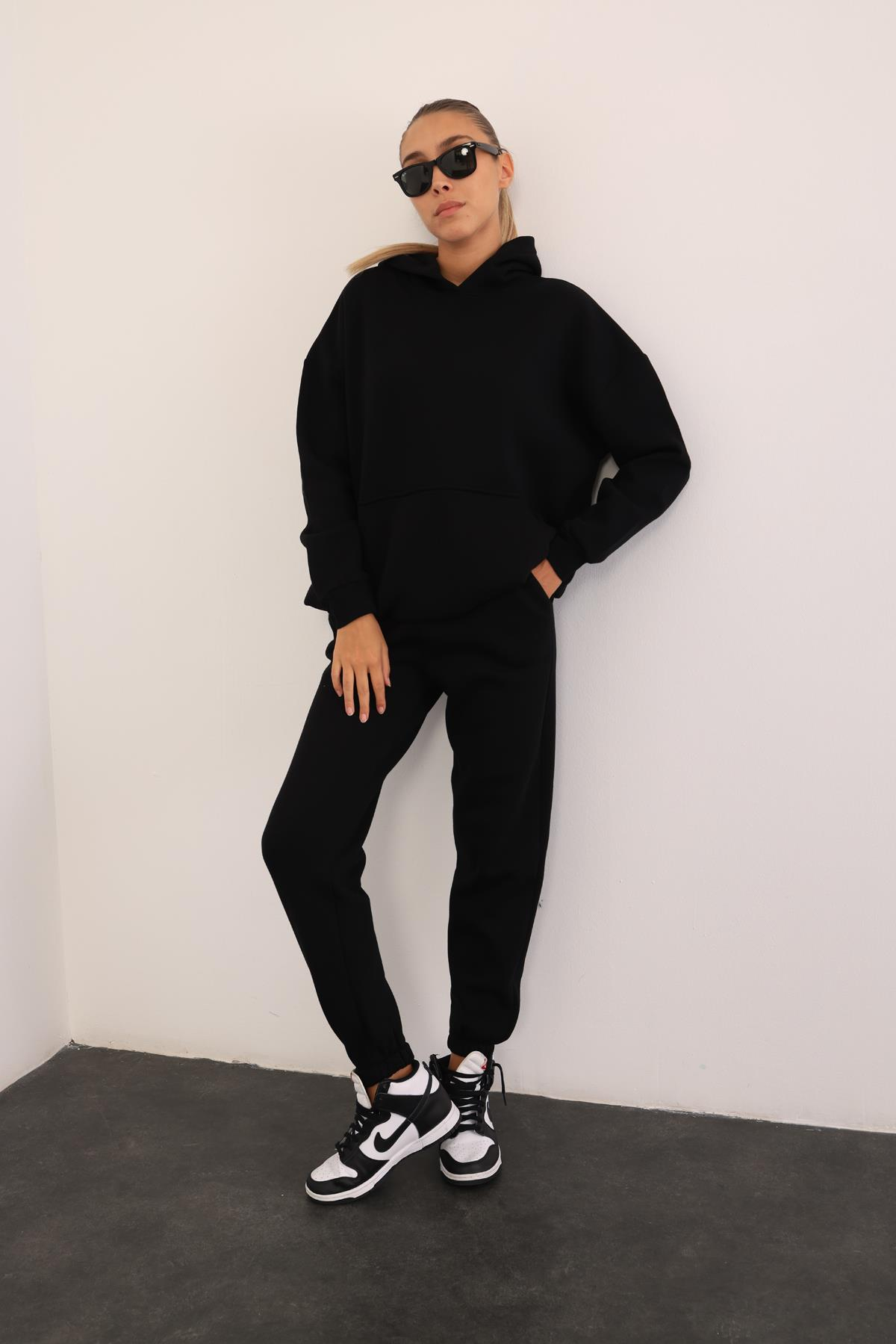Siyah Kapüşonlu Sweatshirt Eşofman Takım 3828