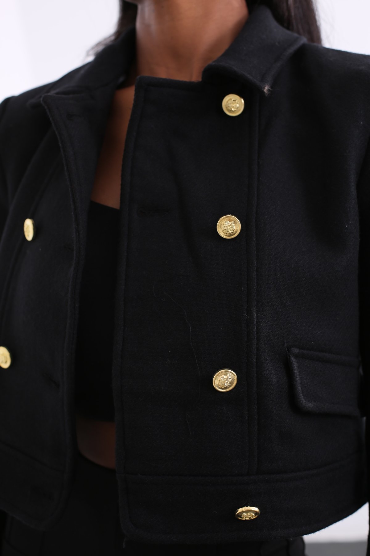 Siyah Kaşe Kısa Mont 